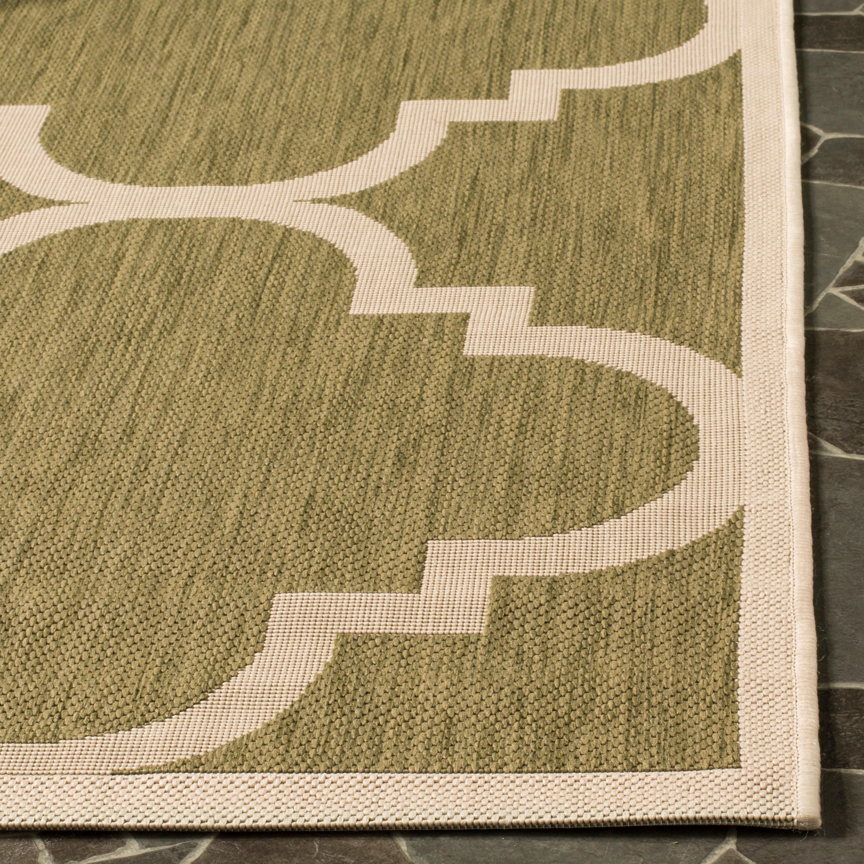 SAFAVIEH Courtyard Becky Geometric Indoor/Outdoor Area Rug, Green/Beige, 6'7" x 6'7" Square