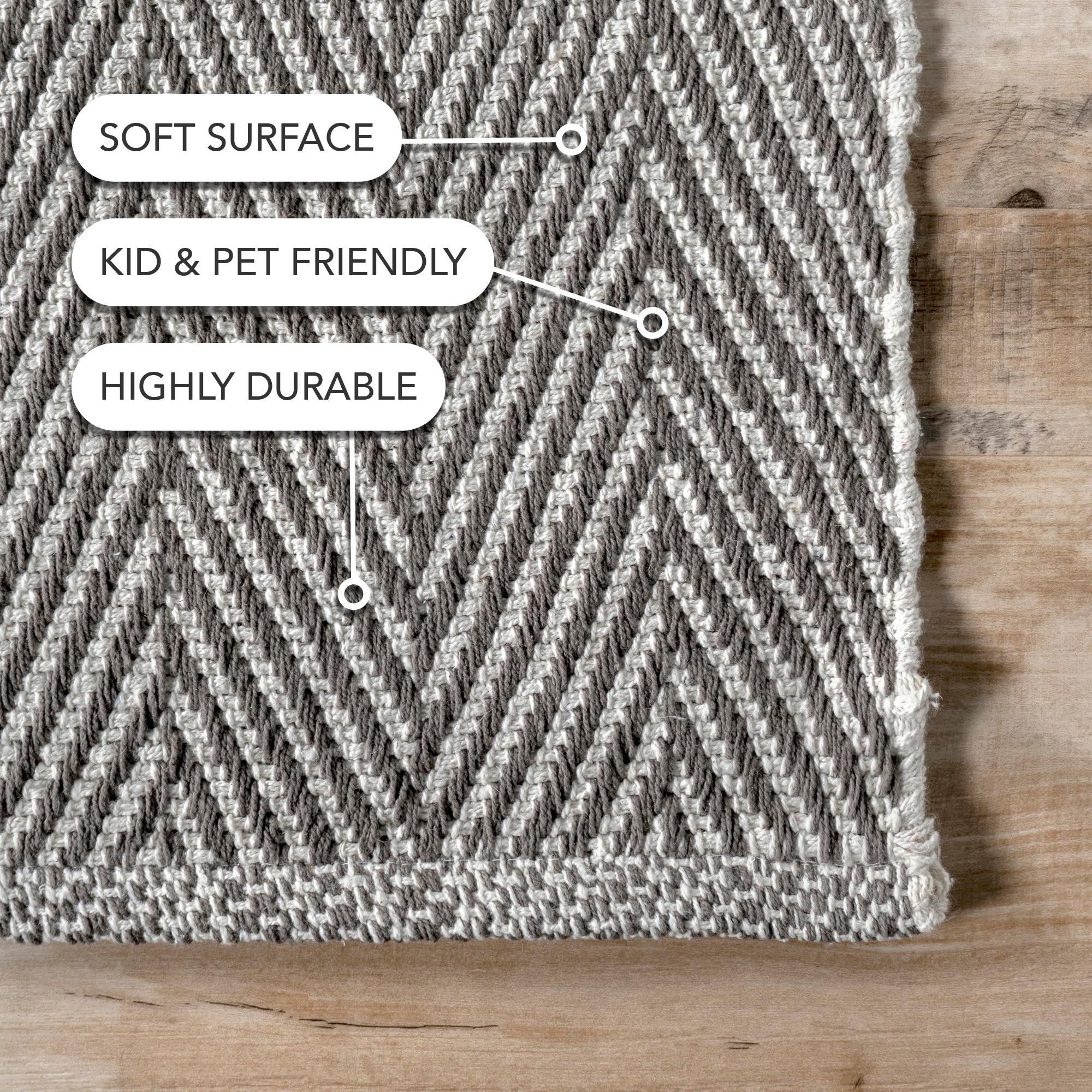 Gray and White Striped Cotton 6' x 9' Handmade Rug