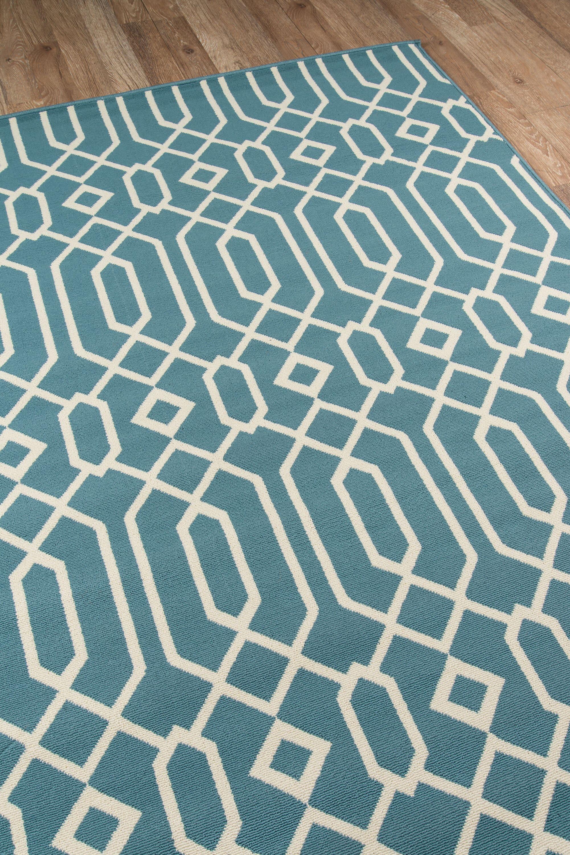 Indoor/Outdoor Lattice Rug