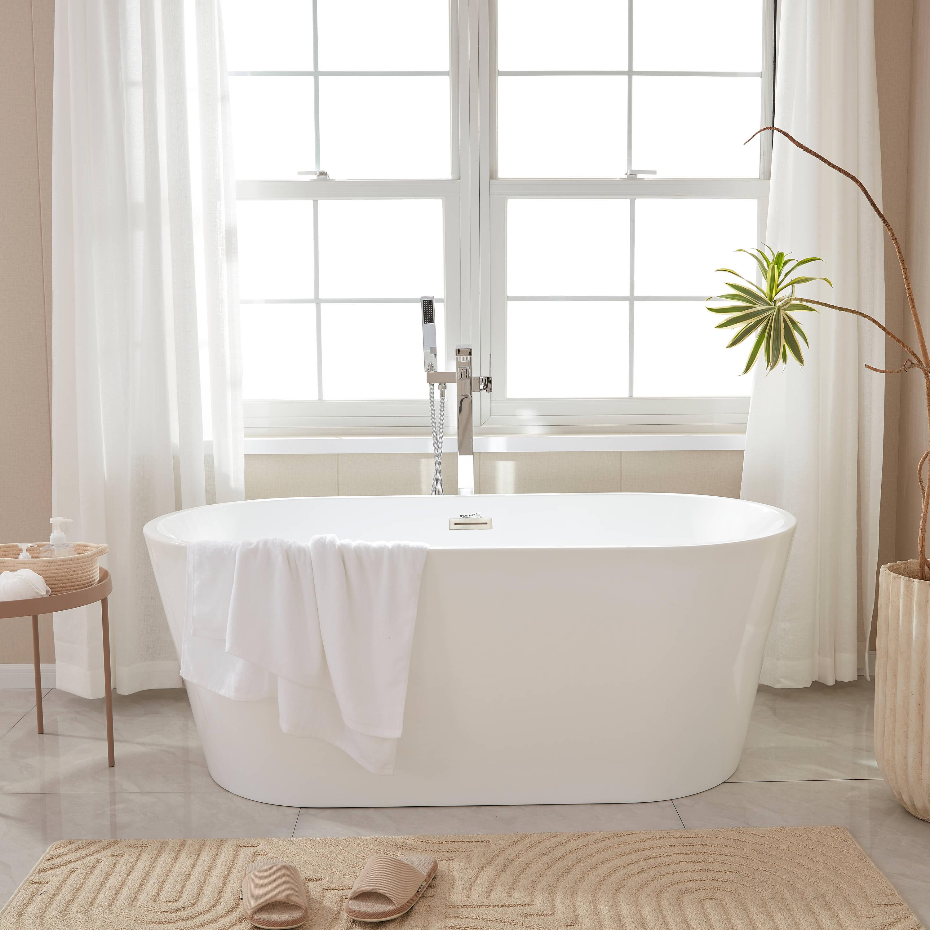 Freestanding Soaking Acrylic Bathtub