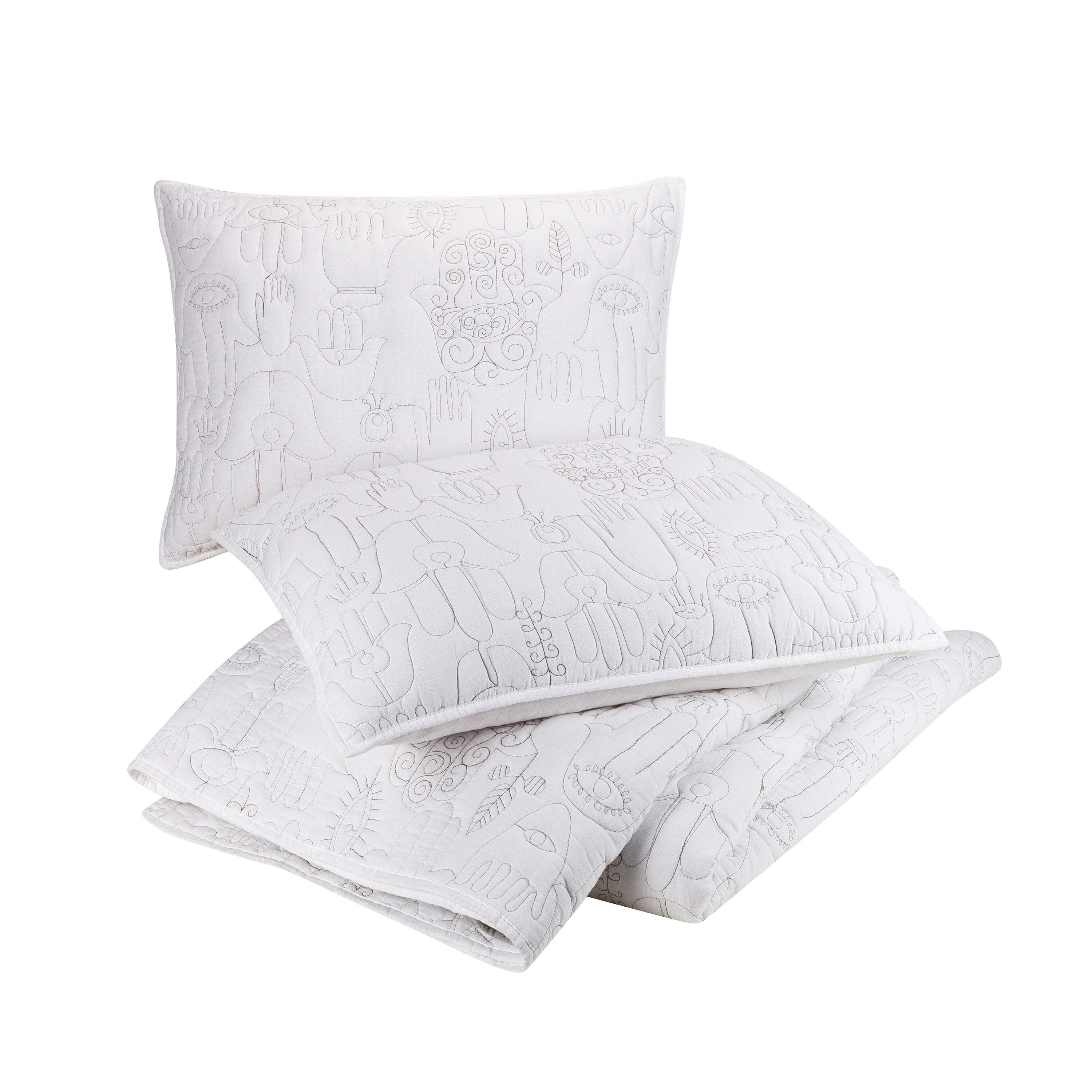 Jungalow Hamsa 3-Piece Embroidered Quilt Set