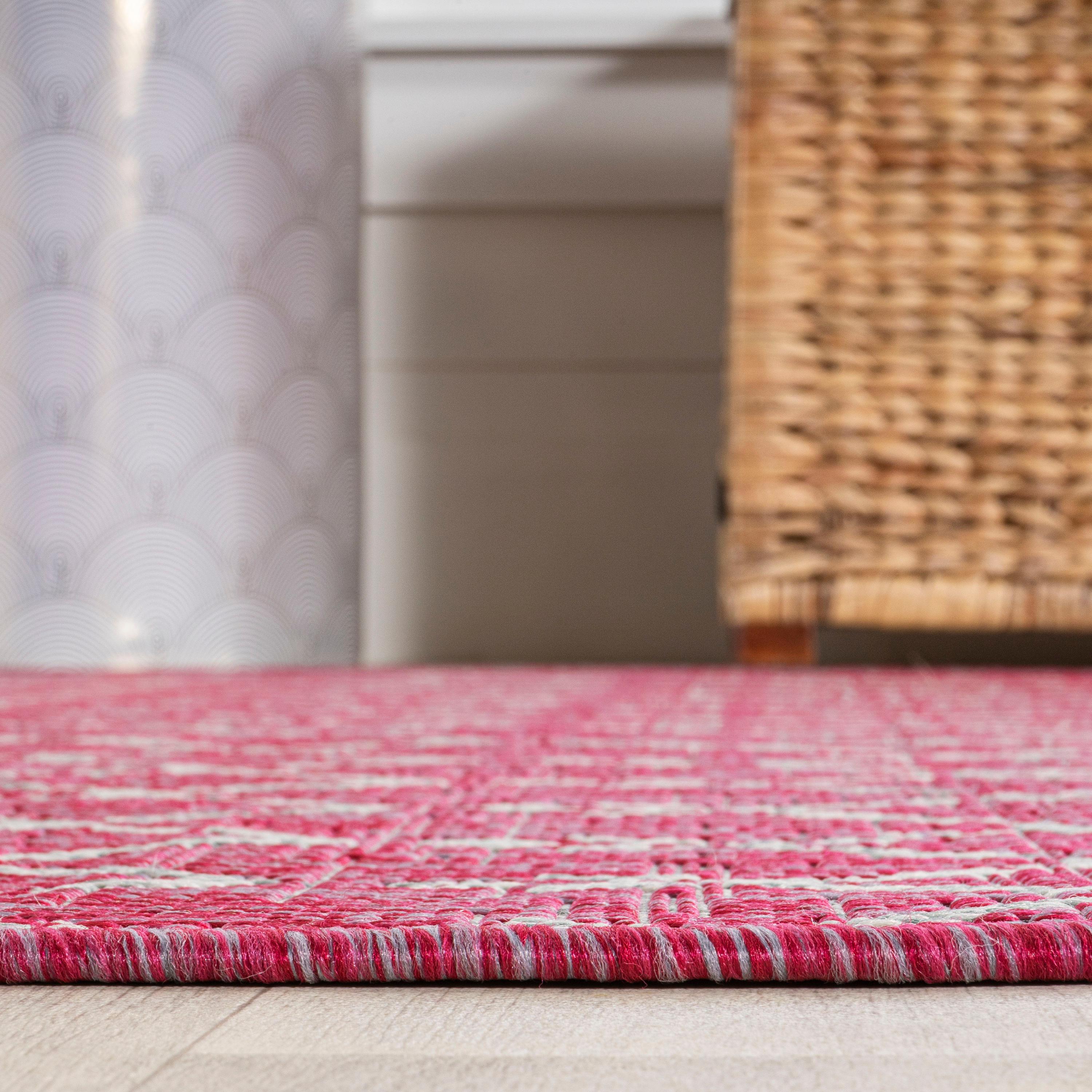 4' x 6' Ourika Moroccan Geometric Textured Weave Indoor/Outdoor Area Rug, Fuchsia/Light Gray - JONATHAN Y