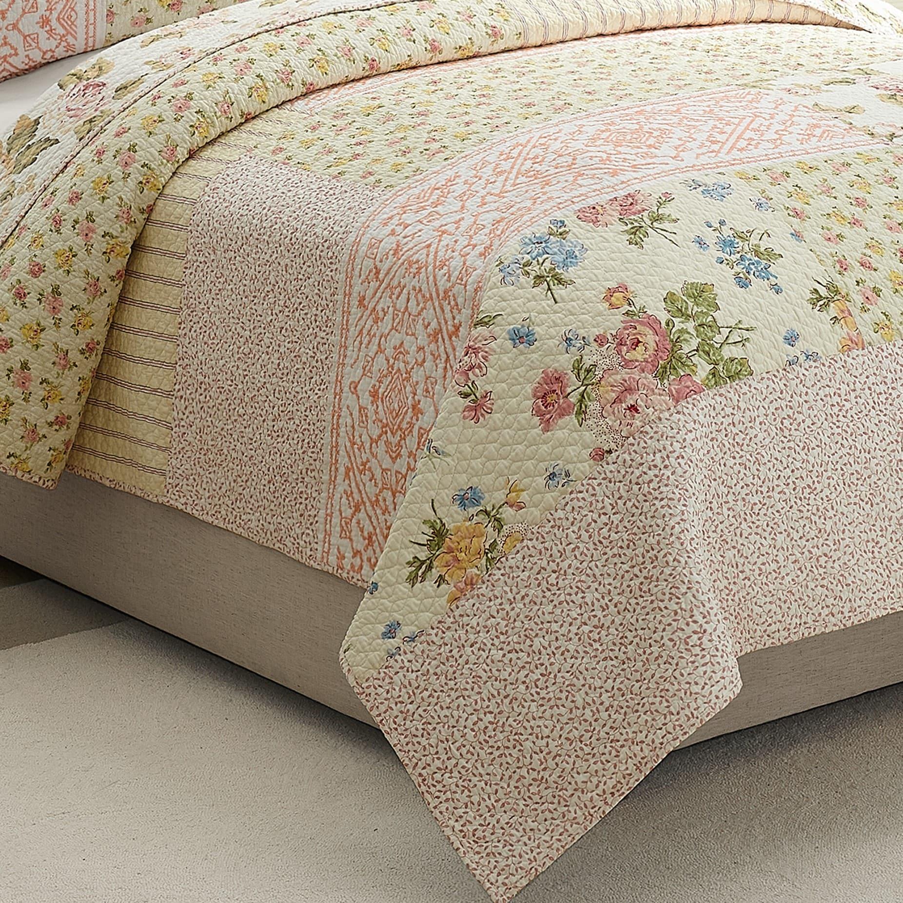 King Sweet Blooms Quilt Pink - Mary Jane's Home: Cotton Lace Trim, Botanical Pattern, Teen & Kids Bedding
