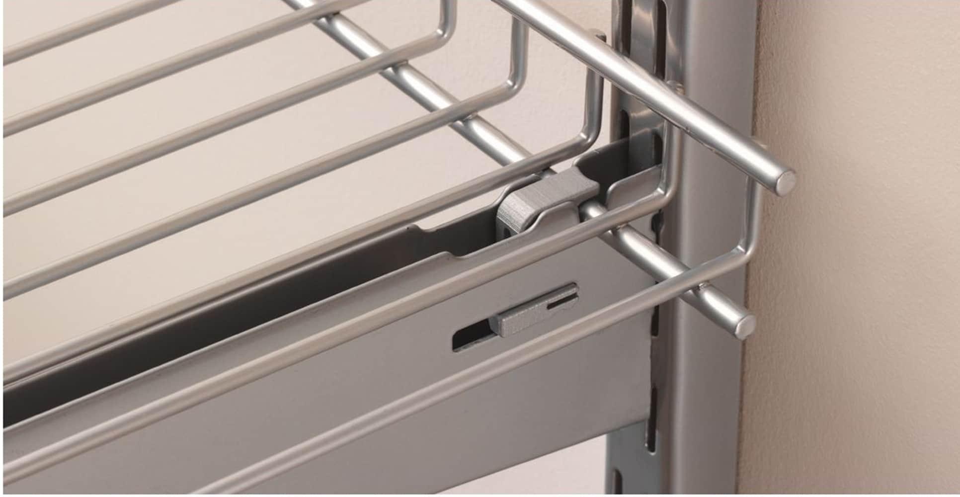 Rubbermaid FastTrack Garage 16" Steel Shelf Bracket with Speed Clips