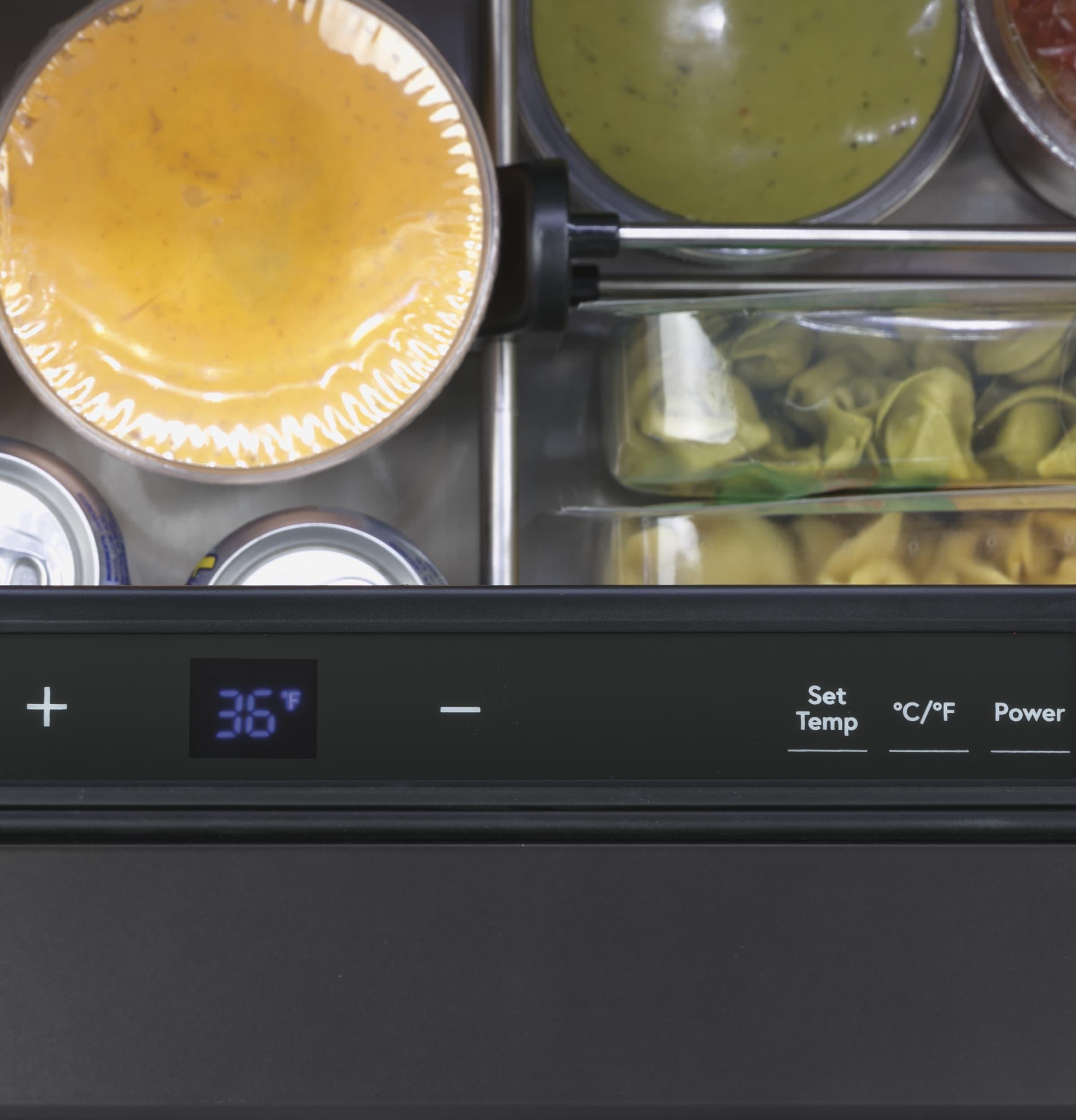 CAFE CDE06RP3ND1 refrigerated drawer