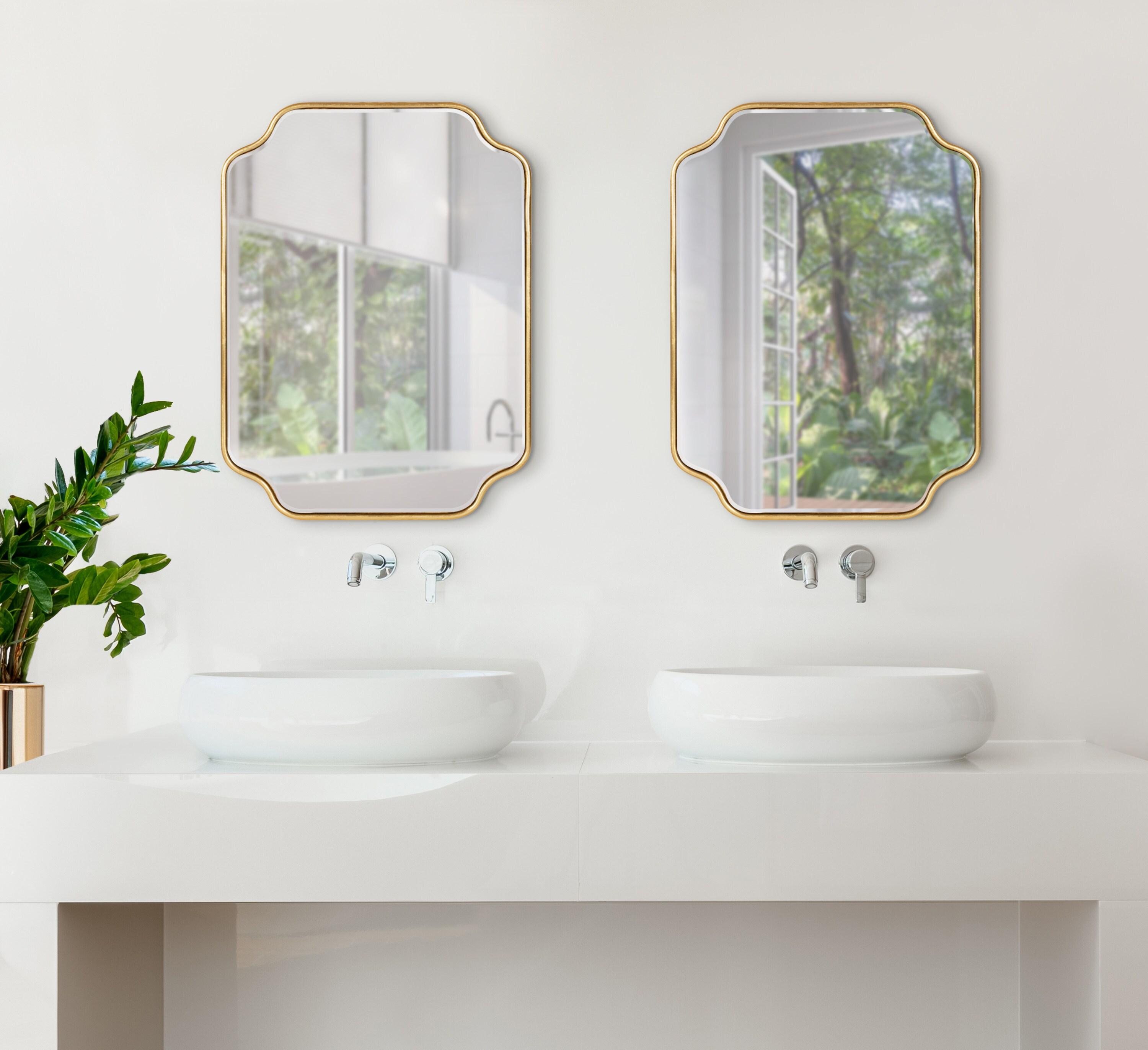 Kate and Laurel Plumley Glam Scalloped Wall Mirror, 18 x 24, Gold, Transitional Mirror Wall Decor