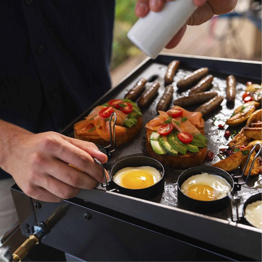 Charbroil Performance Series 22" 2-Burner Portable Flat Top Gas Griddle