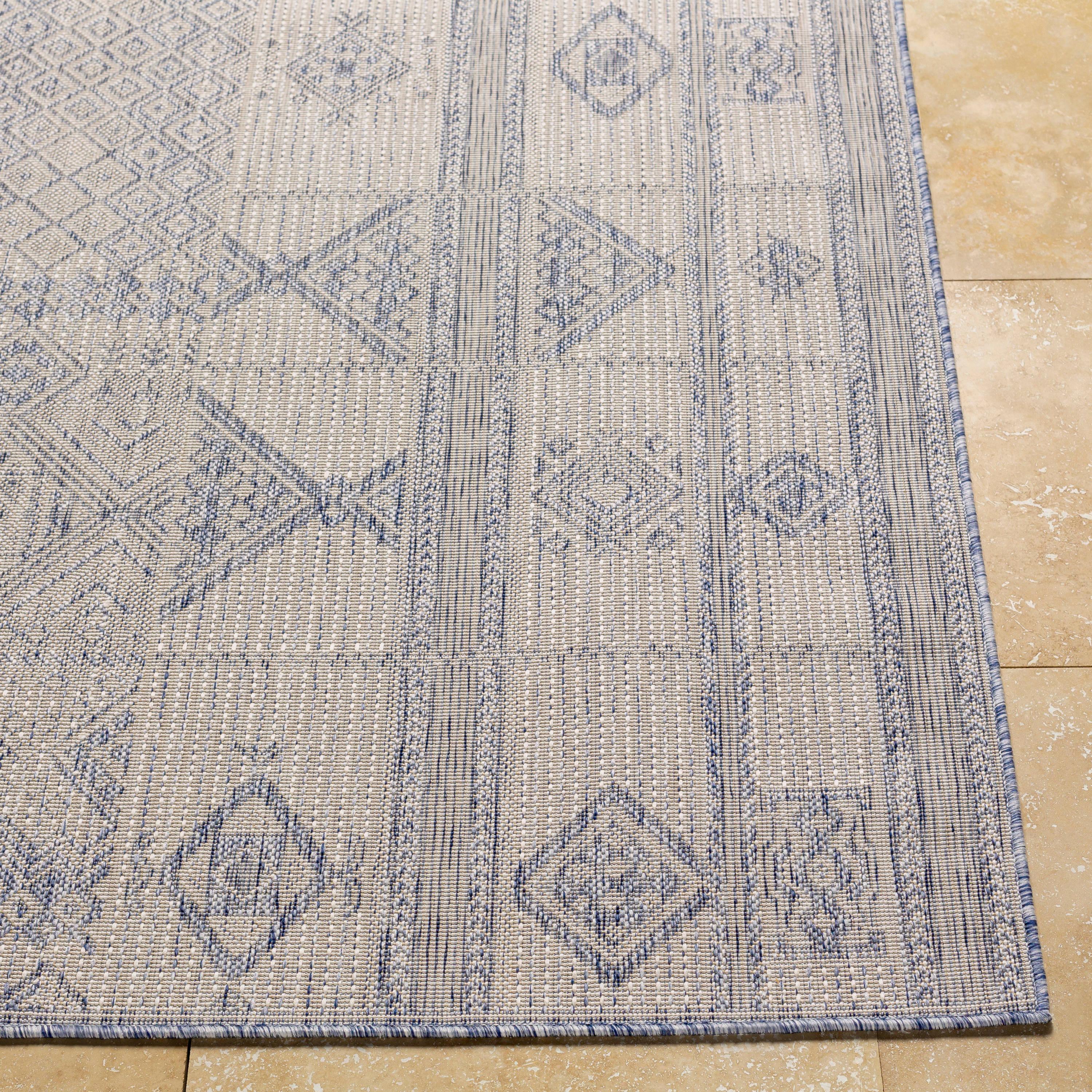 Yamina Indoor / Outdoor Rug - Blue / 5'3" x 7'