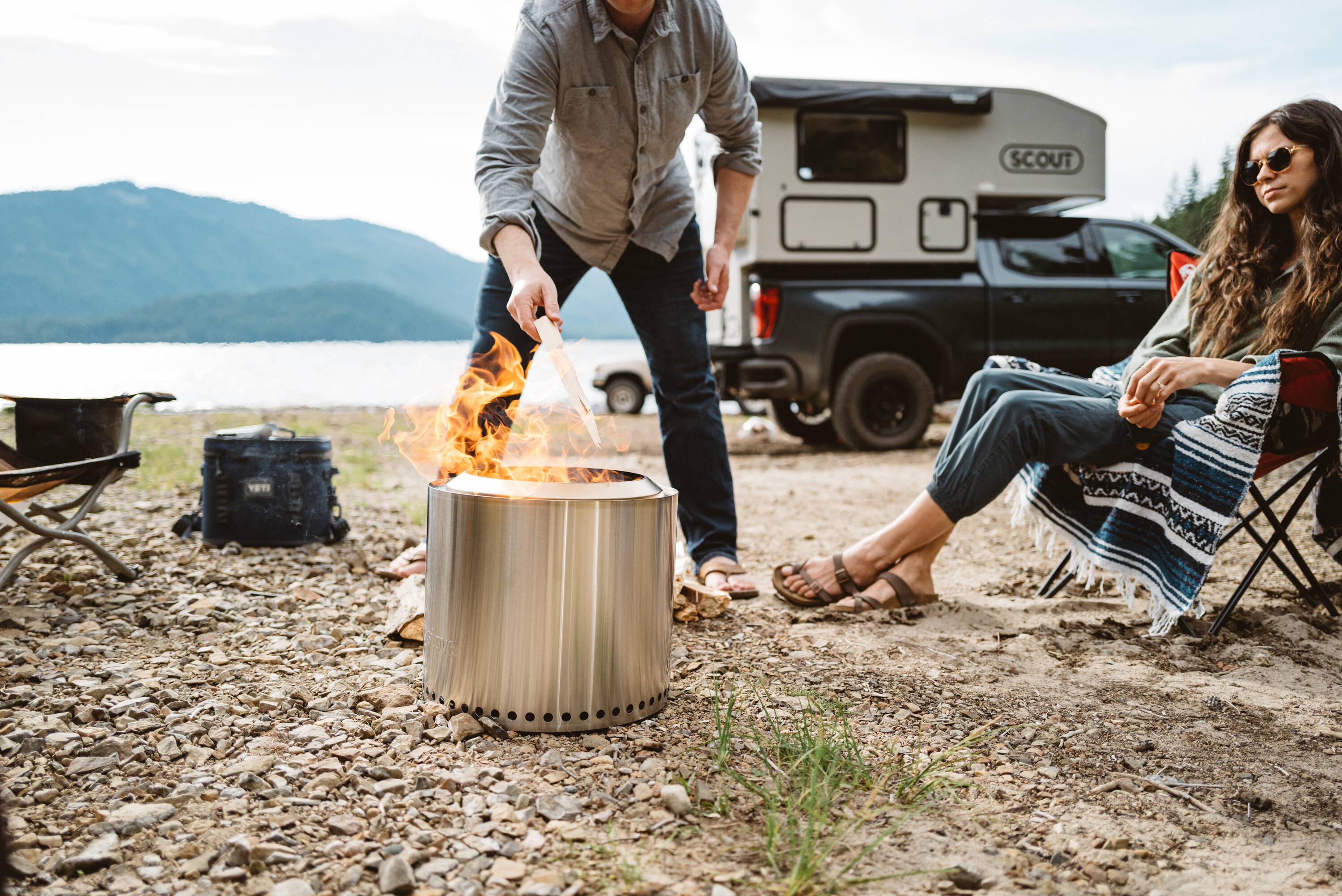 Solo Stove Ranger 2.0, Smokeless Fire Pit.