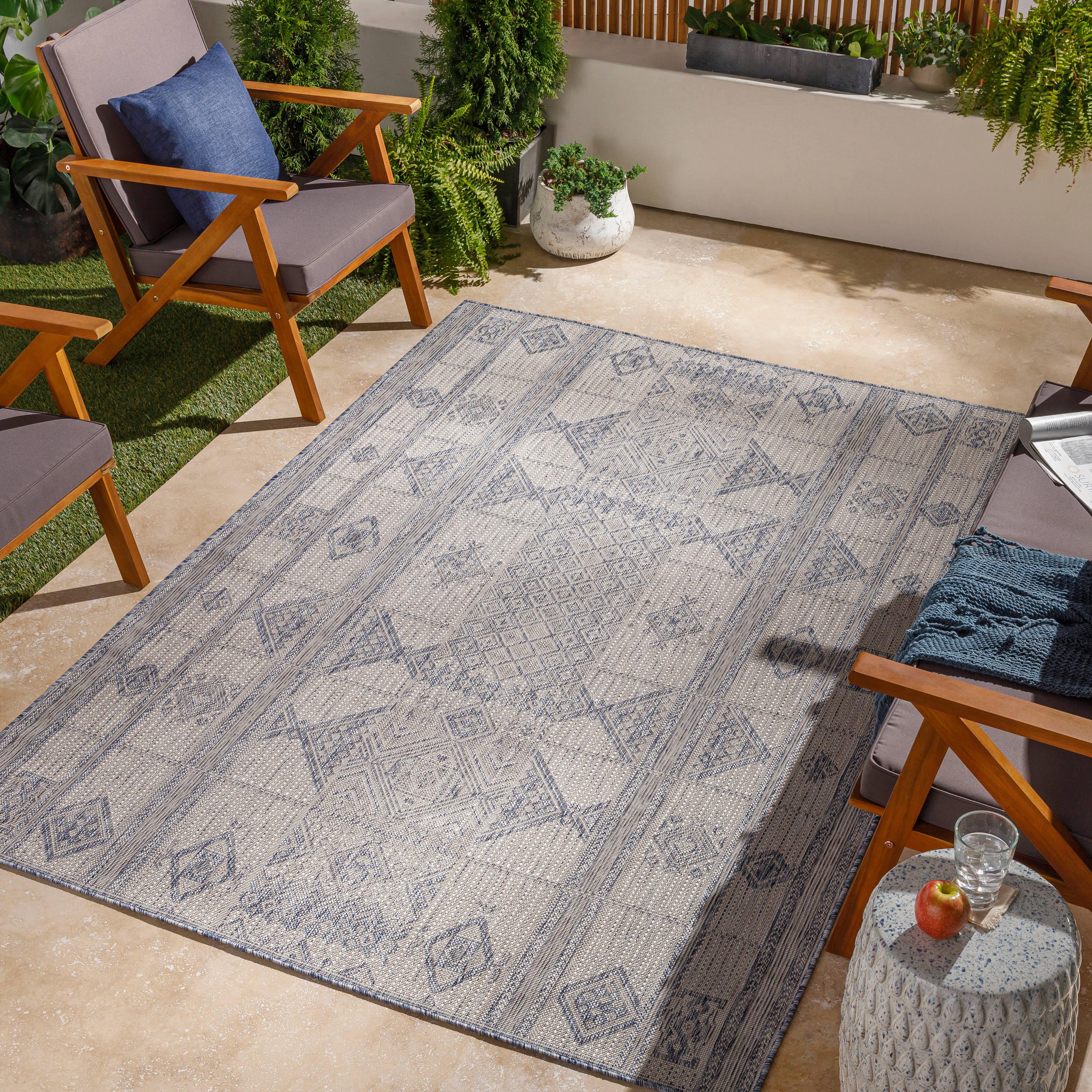 Yamina Indoor / Outdoor Rug - Blue / 5'3" x 7'