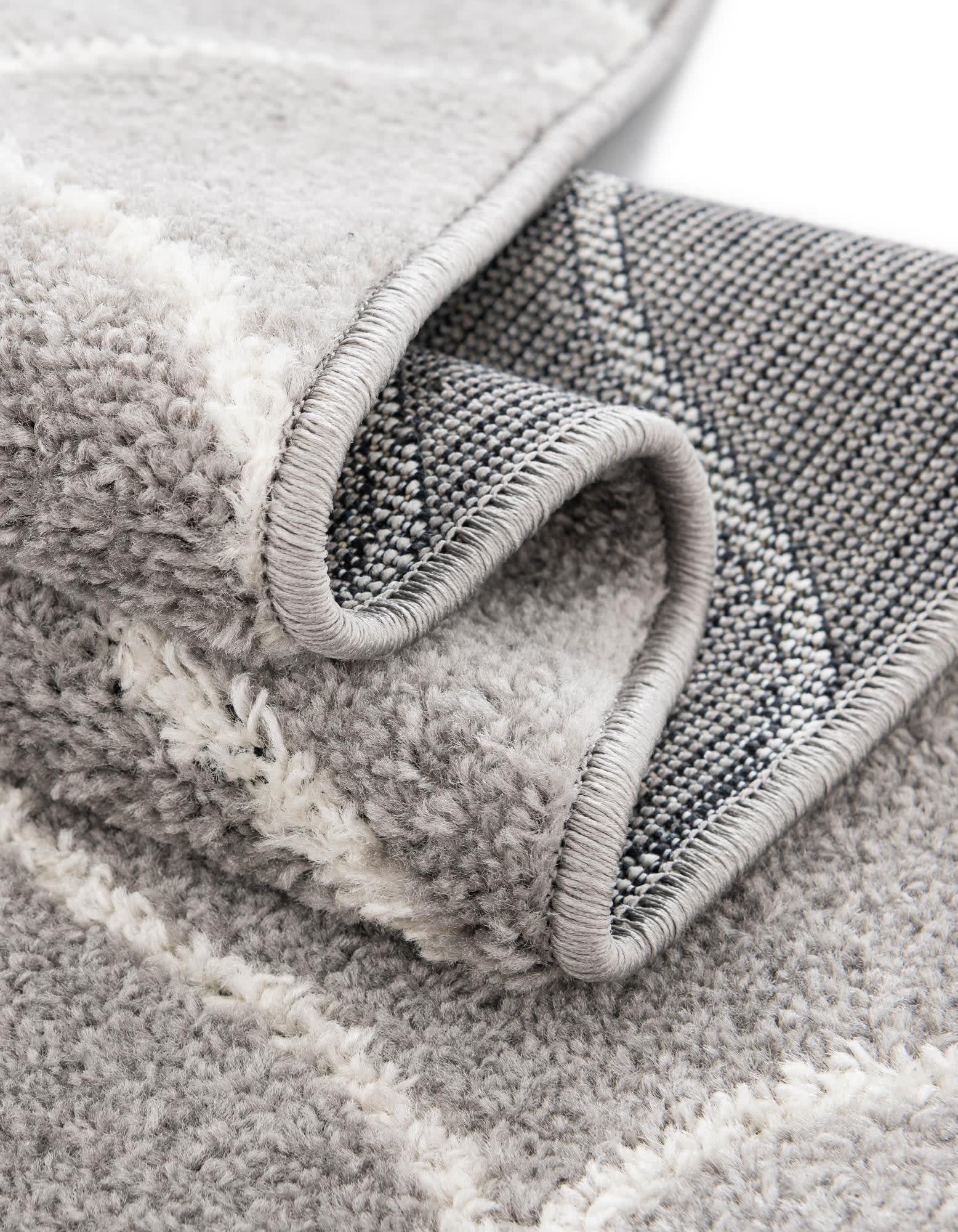 Unique Loom 5' 0 x 8' 0 Trellis Frieze Rounded Light Gray Area Rug