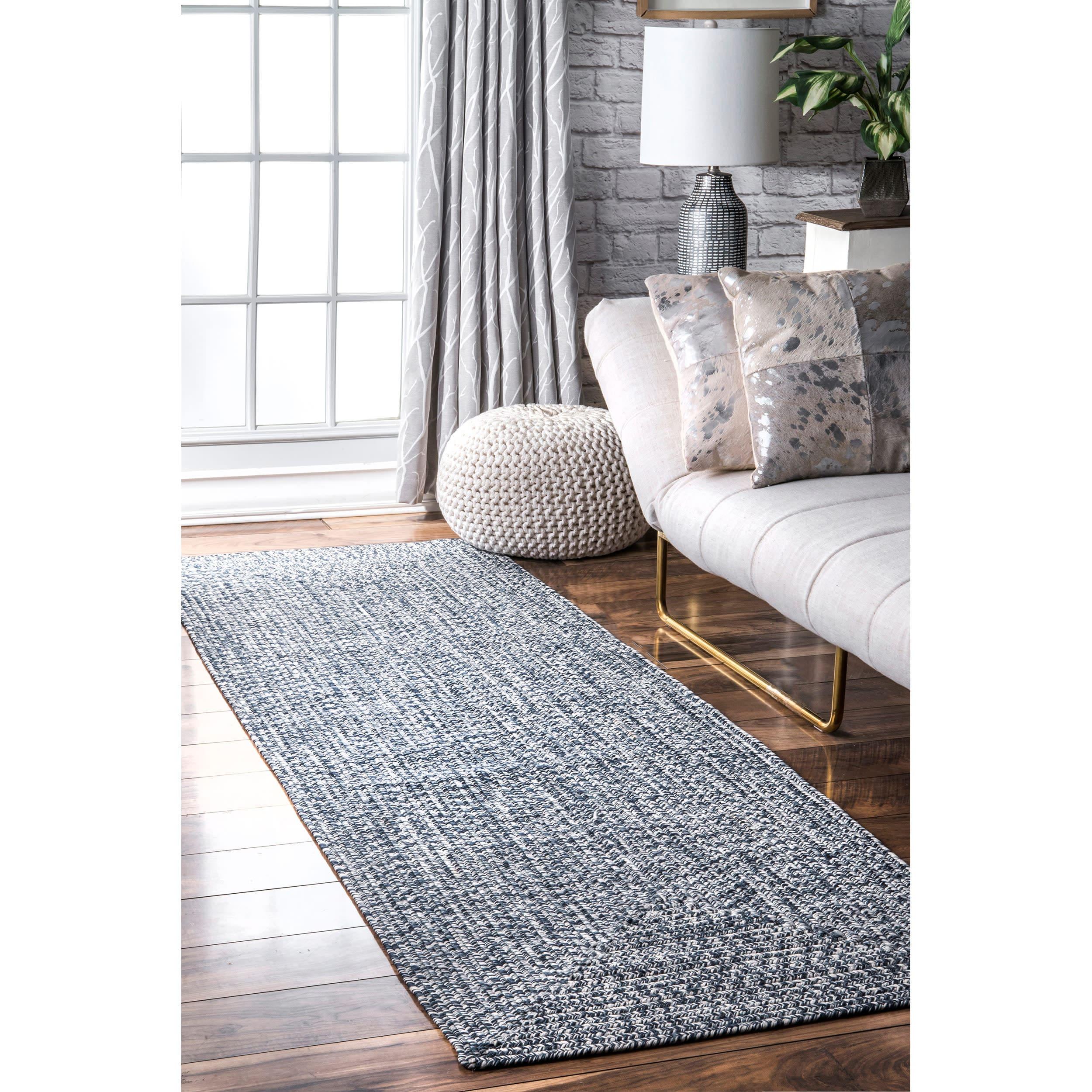 Handmade Braided Light Blue Indoor/Outdoor Runner Rug, 2' 6" x 8'