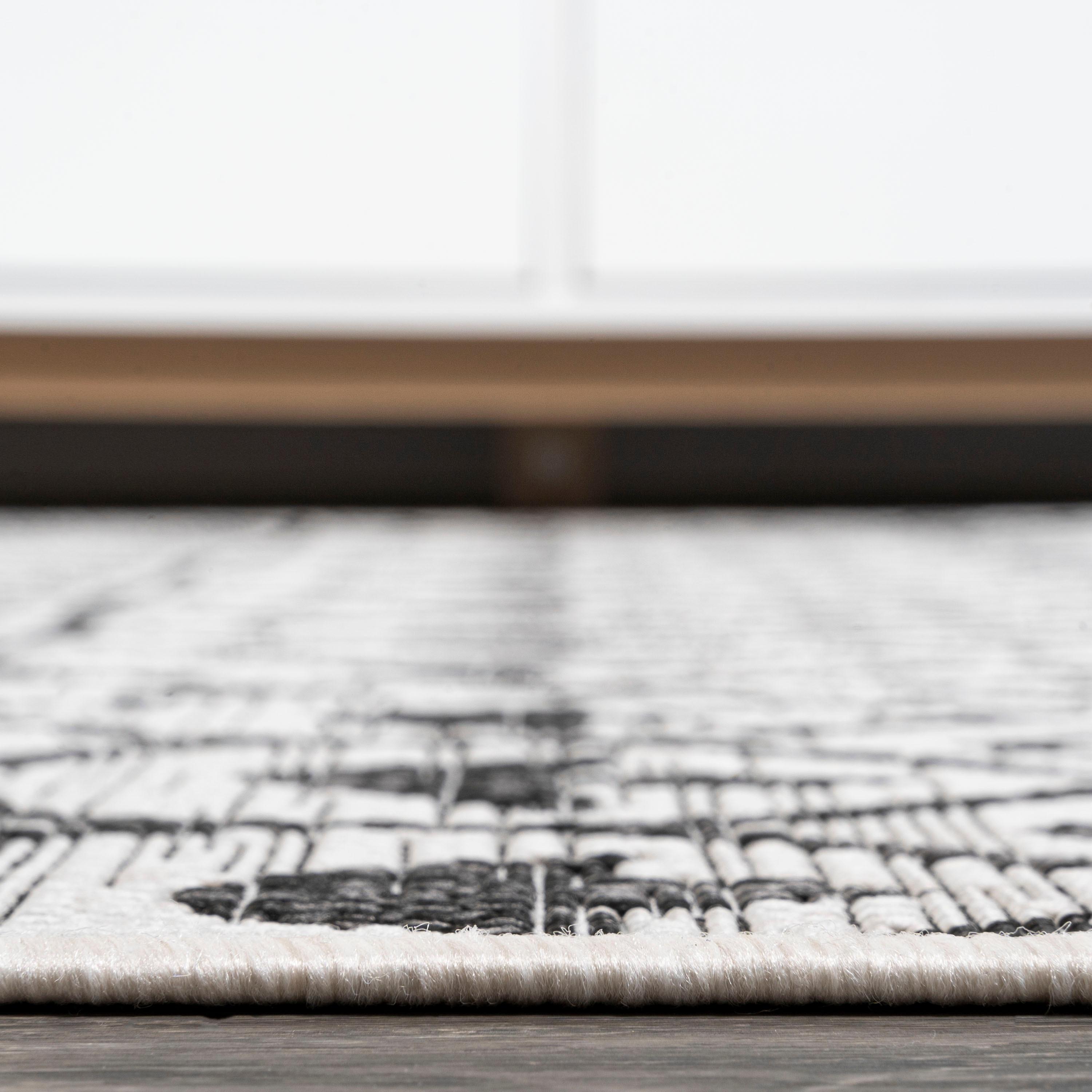 3'x5' Kafel Modern Bohemian Indoor/Outdoor Area Rug, Ivory/Black - JONATHAN Y
