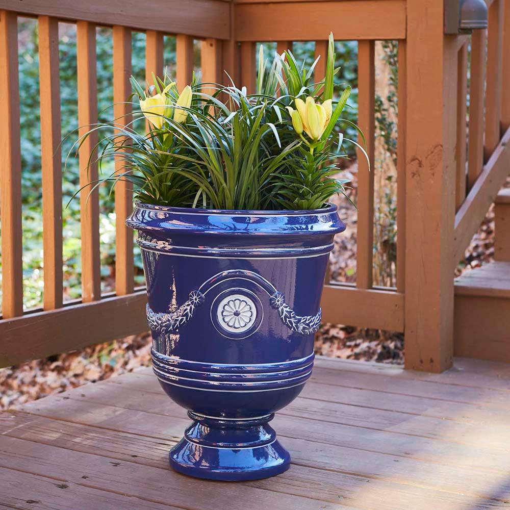 Urn Planter