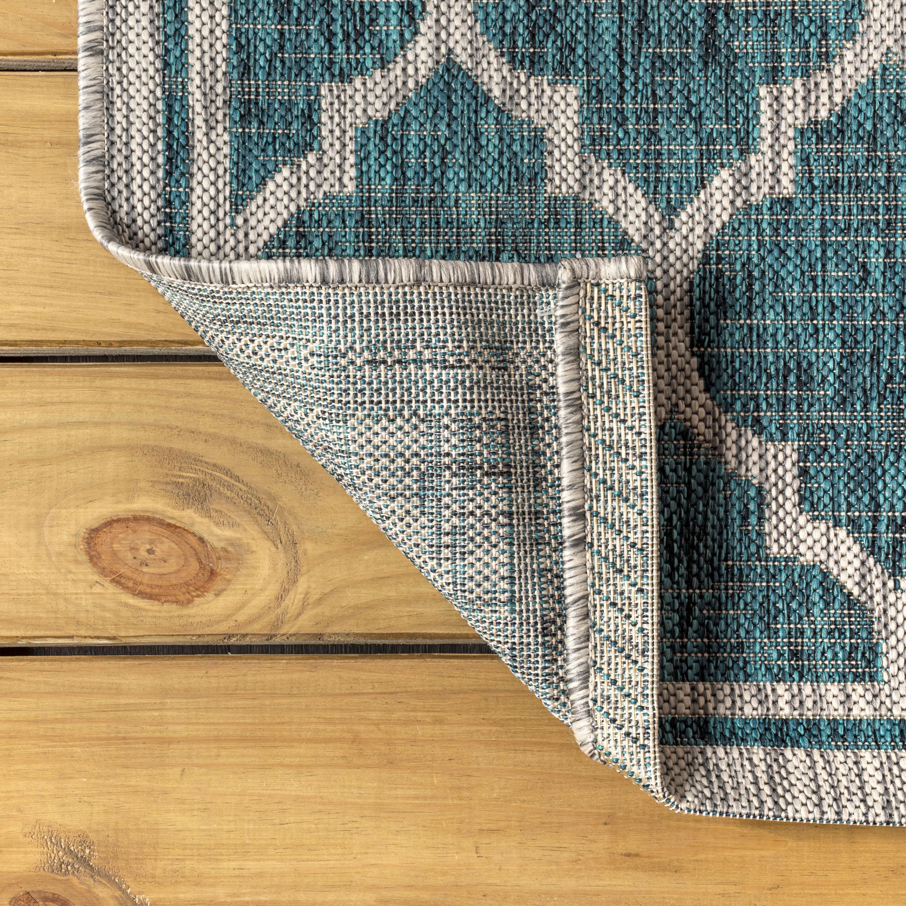 5' Round Trebol Moroccan Trellis Textured Weave Indoor/Outdoor Area Rug, Teal/Gray - JONATHAN Y