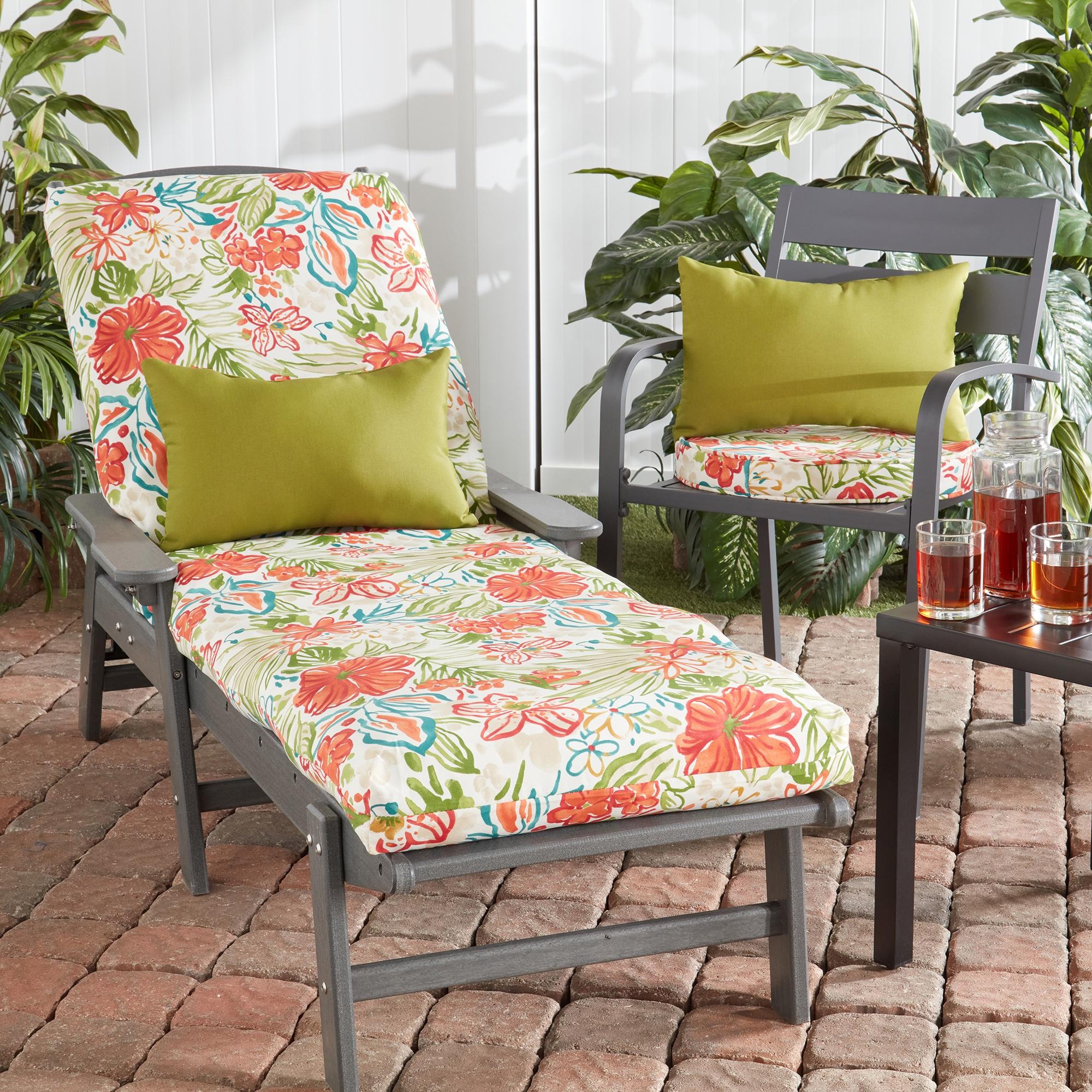 Greendale Home Fashions 18" x 18" Breeze Floral Round Outdoor Chair Pad (Set of 2)