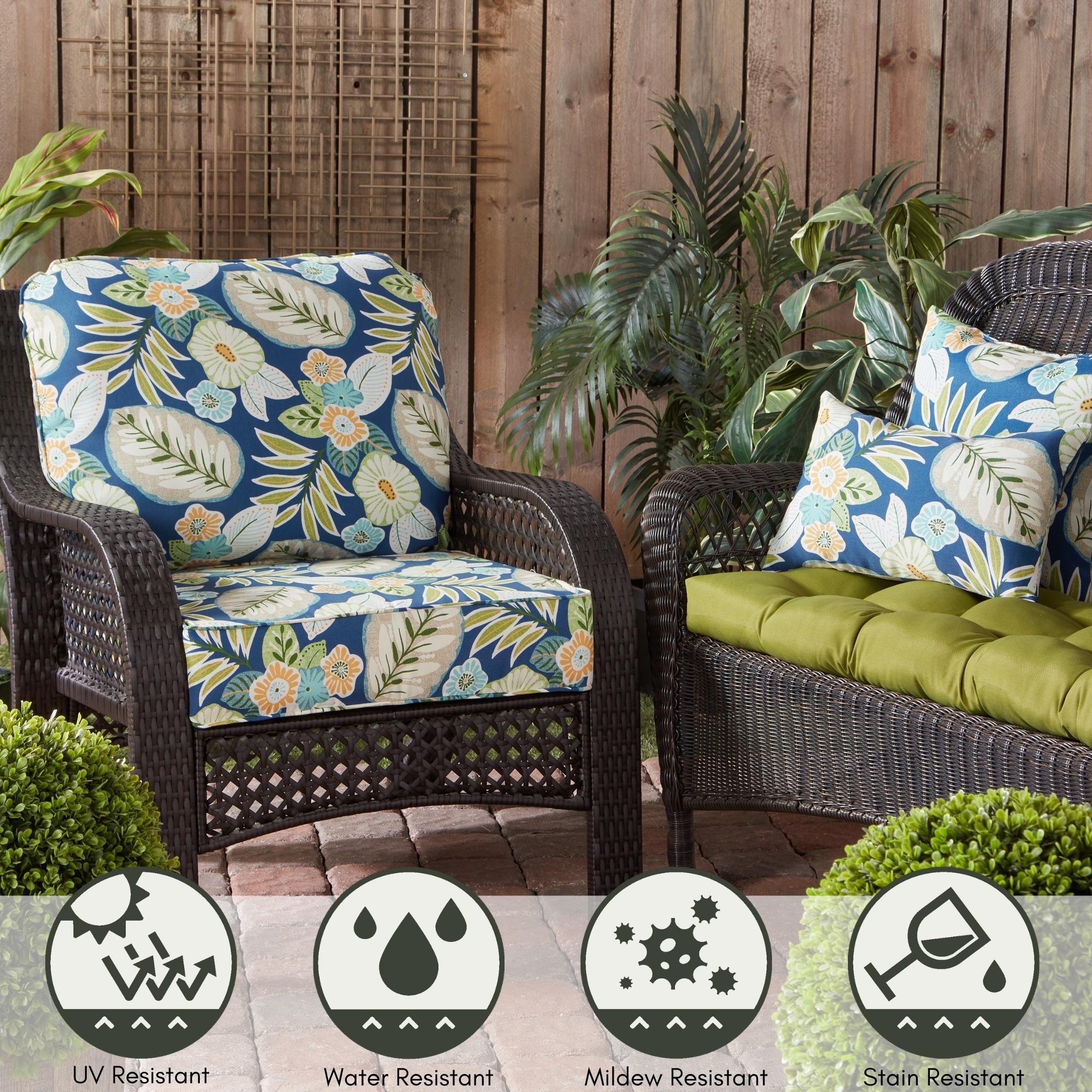 Indoor/Outdoor Reversible Throw Pillow