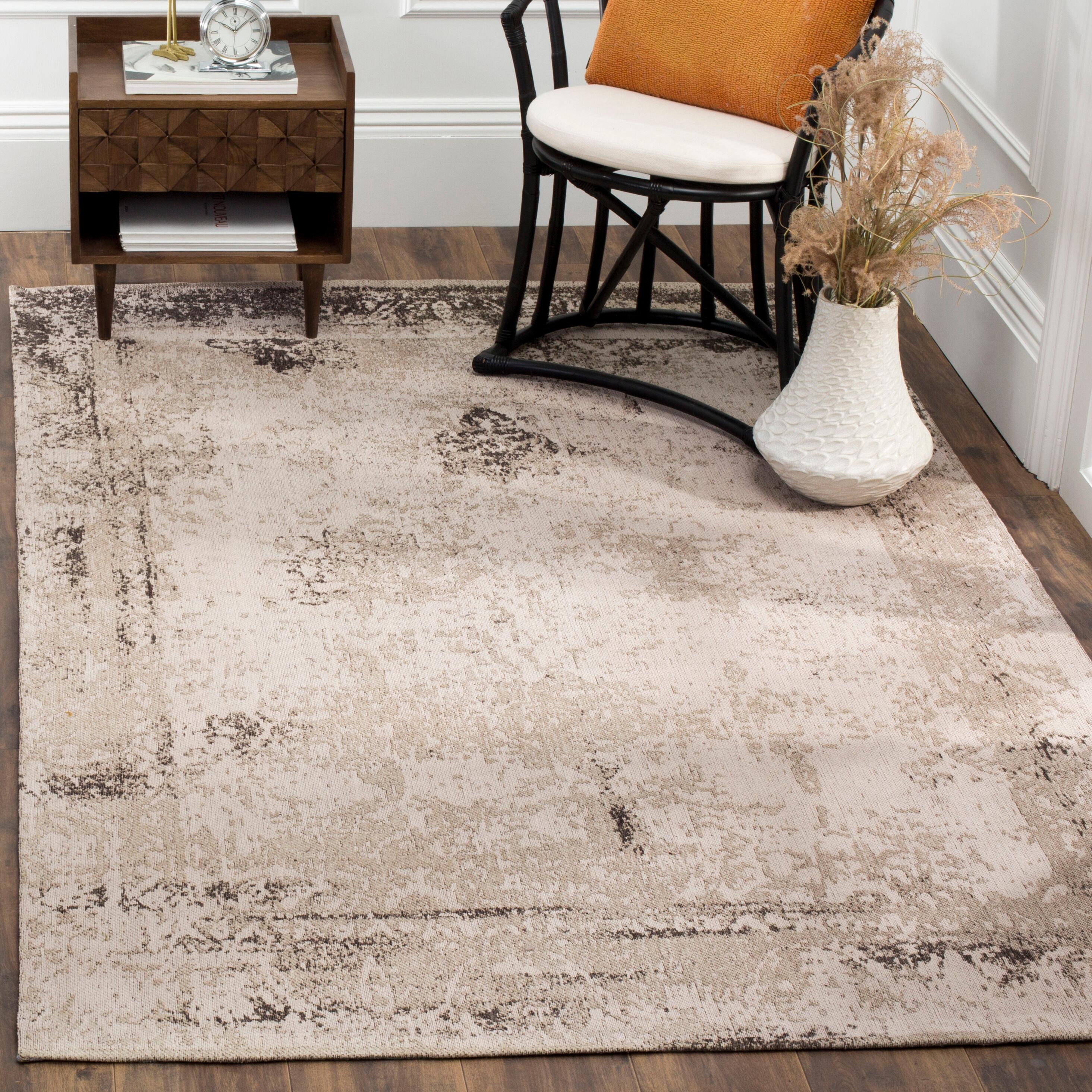 Classic Vintage CLV125 Power Loomed Area Rug - Anthracite - 4'x6' - Safavieh.
