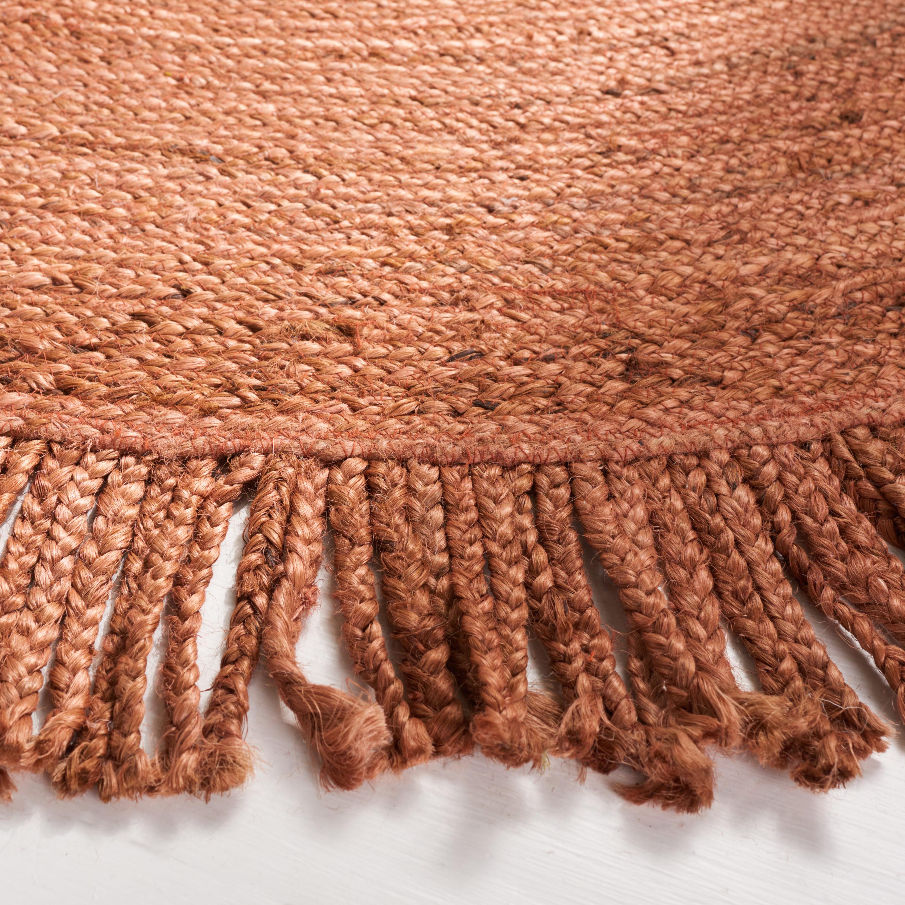 Braided BRD259 Hand Braided Area Rug - Rust - 5' round - Safavieh.