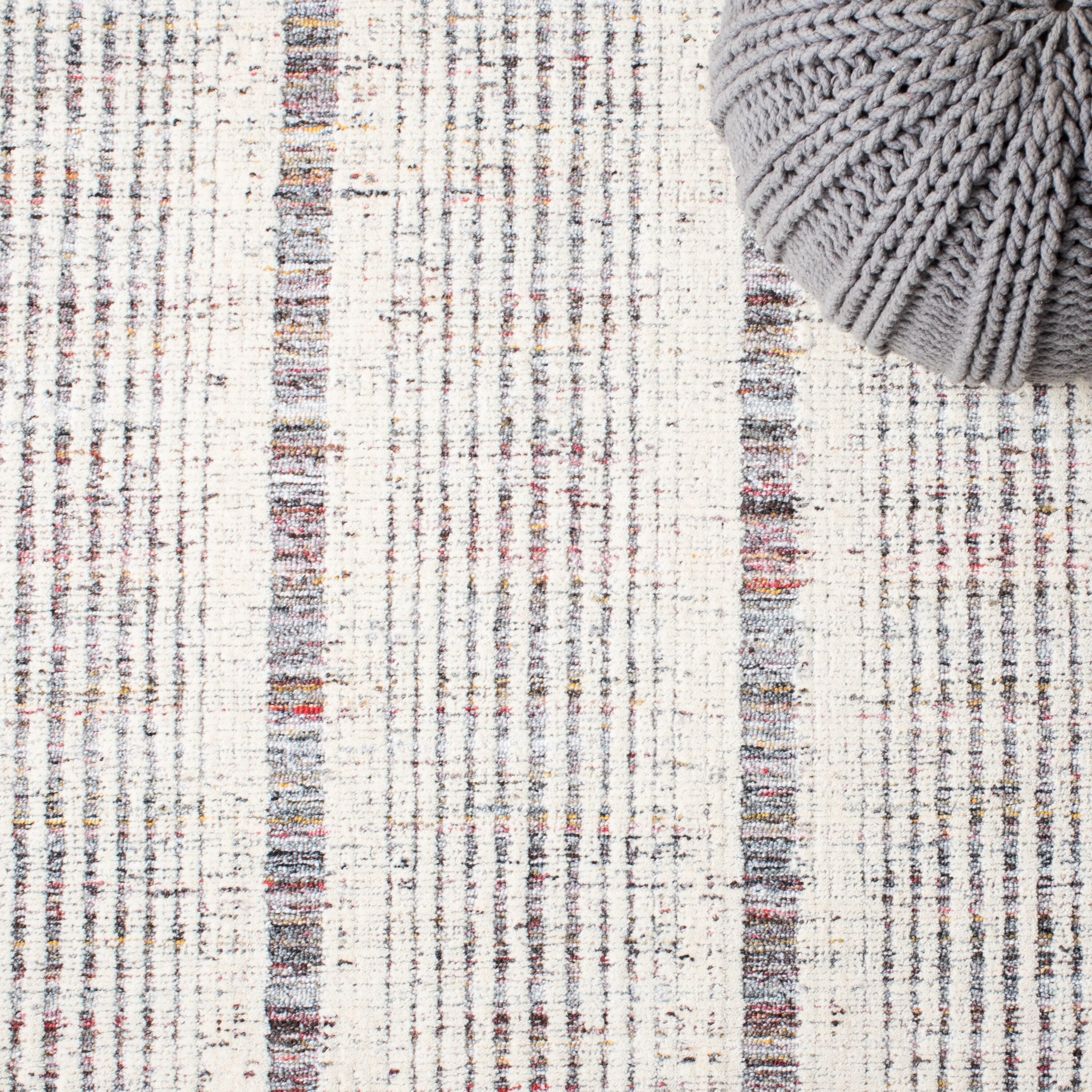Metro MET991 Hand Tufted Indoor Area Rug - Red/Ivory - 4'x6' - Safavieh