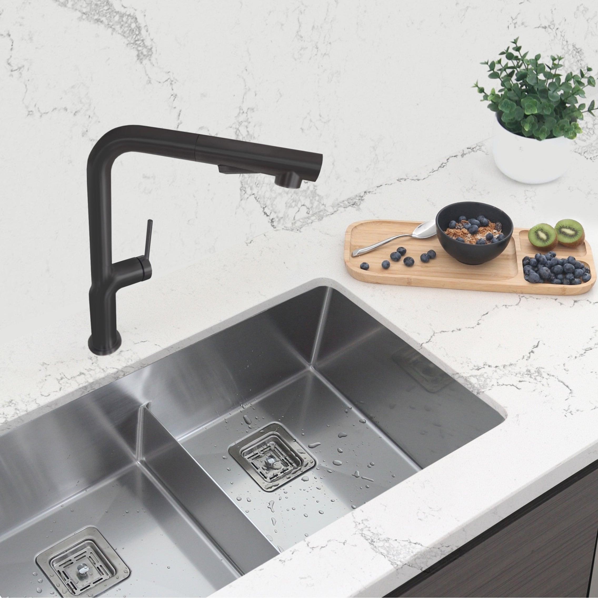 Modern Faucet Stylish Latina One-Handle Pull Down Kitchen Faucet