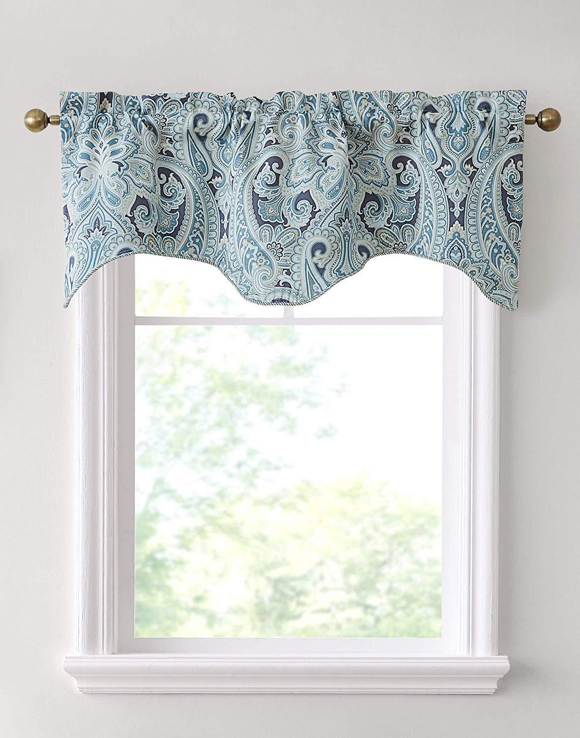 THD France Paisley Scalloped Valance - Single Valance