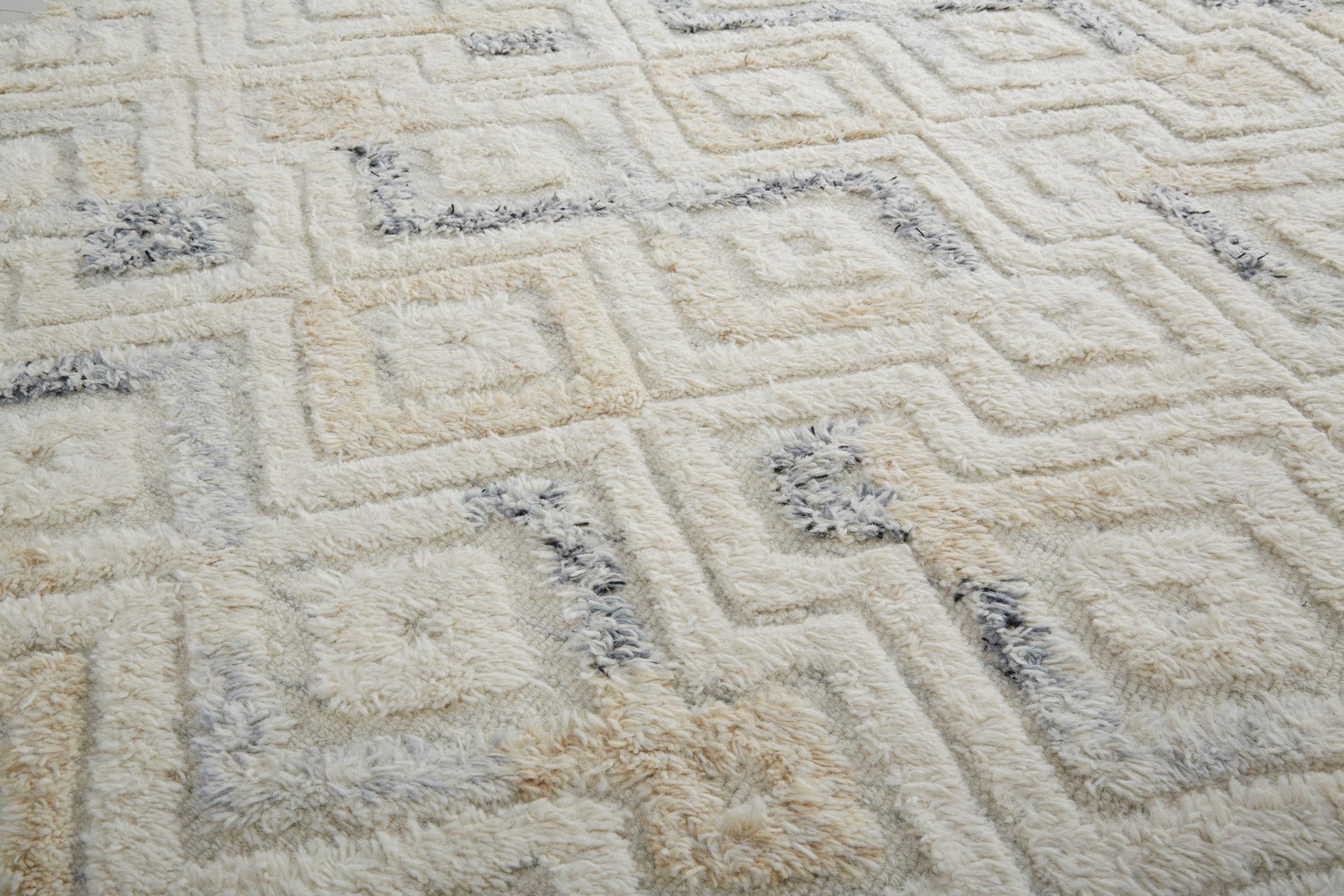 Nomadic Blue Diamond 8' x 10' Hand Tufted Wool Area Rug