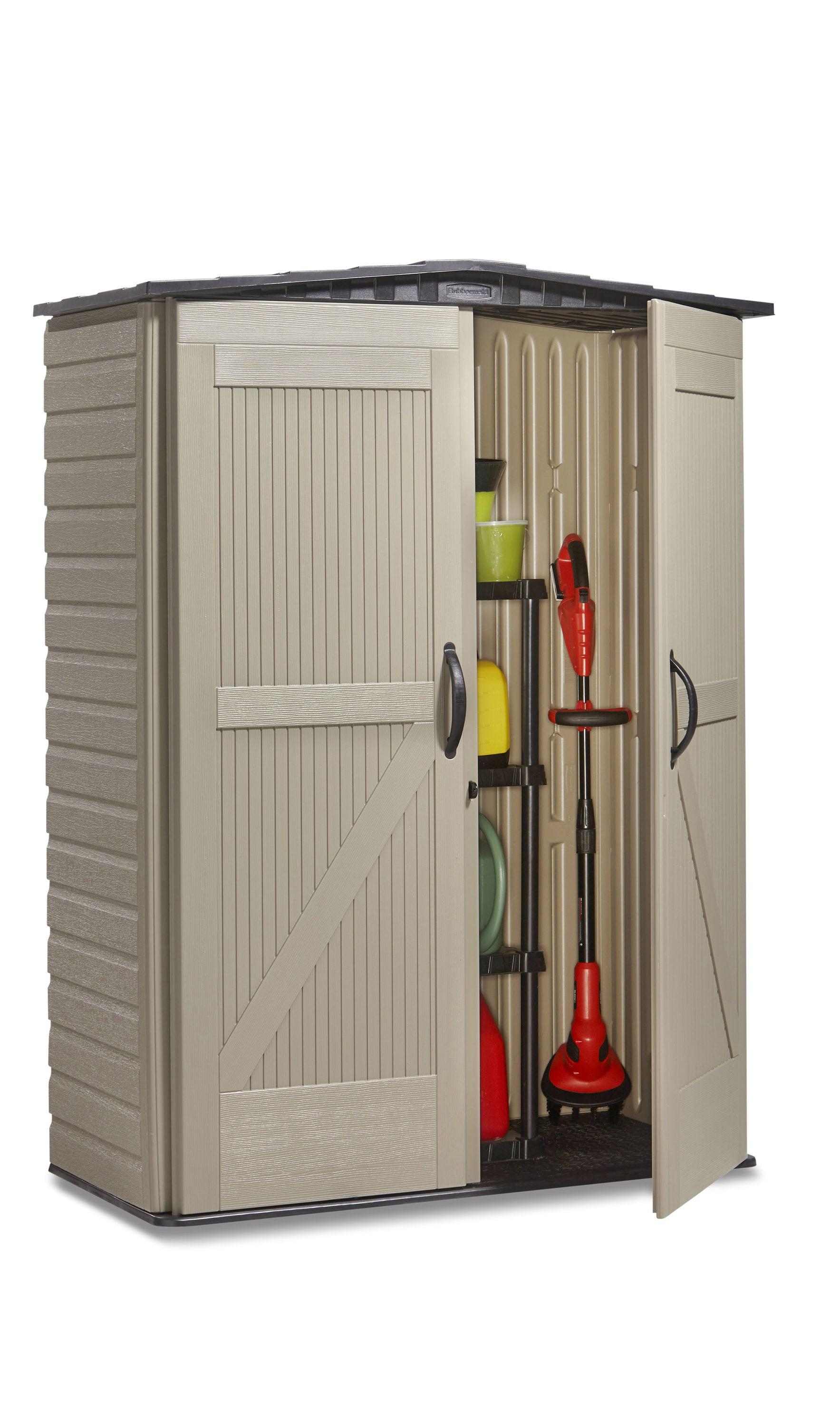 Rubbermaid Rubbermaid Roughneck Vertical Storage Shed, Medium