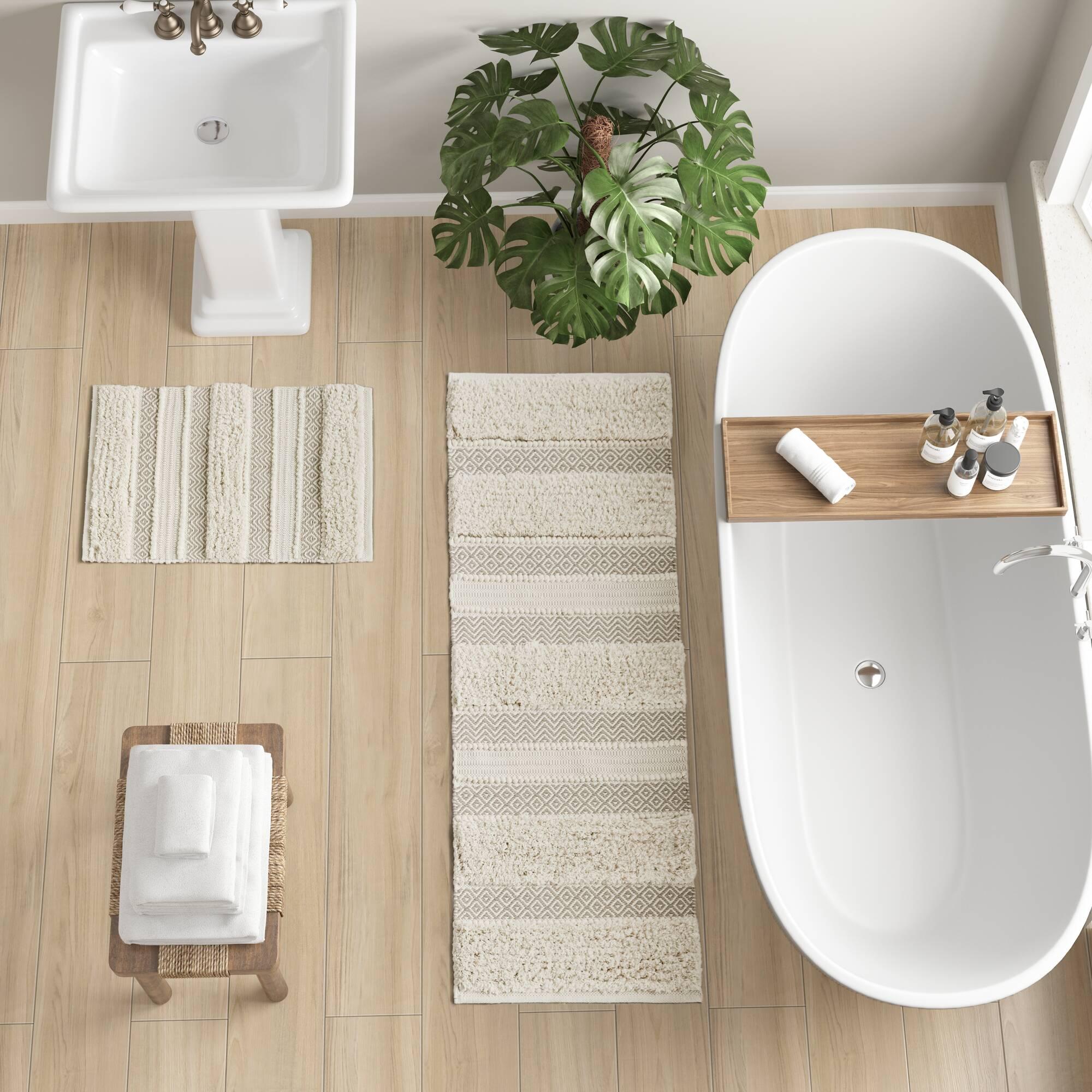 INK+IVY Asher Cotton Blend Bath Rug with Non-Slip Backing