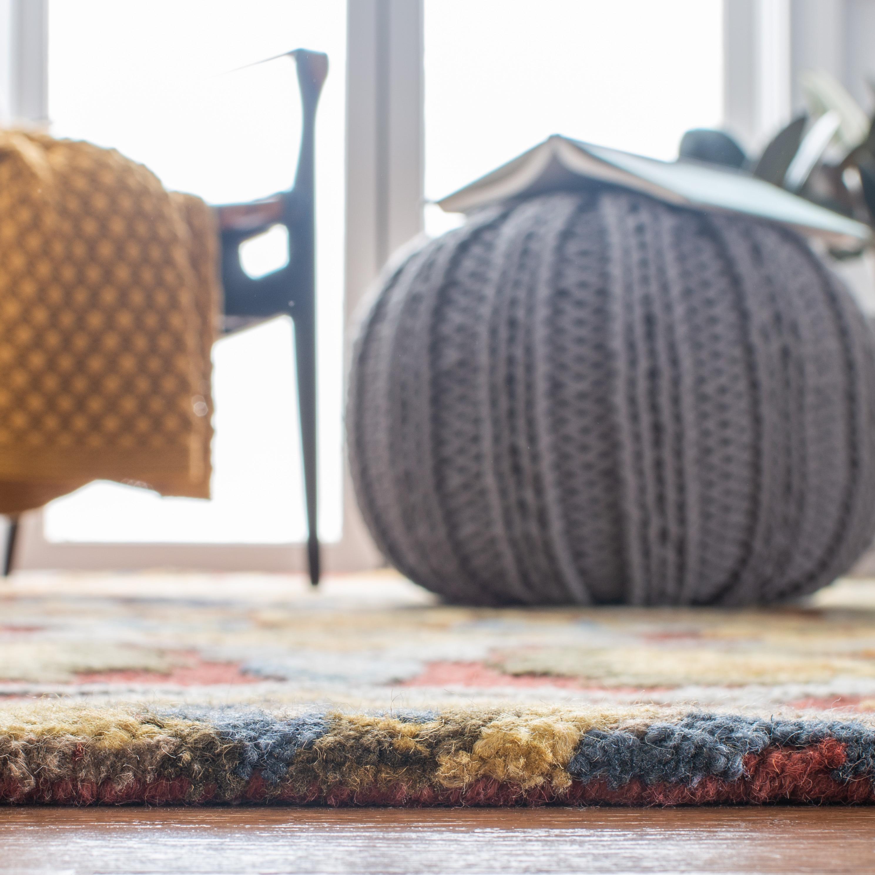 Blossom BLM402 Hand Tufted Area Rug - Red/Multi - 8'x10' - Safavieh.