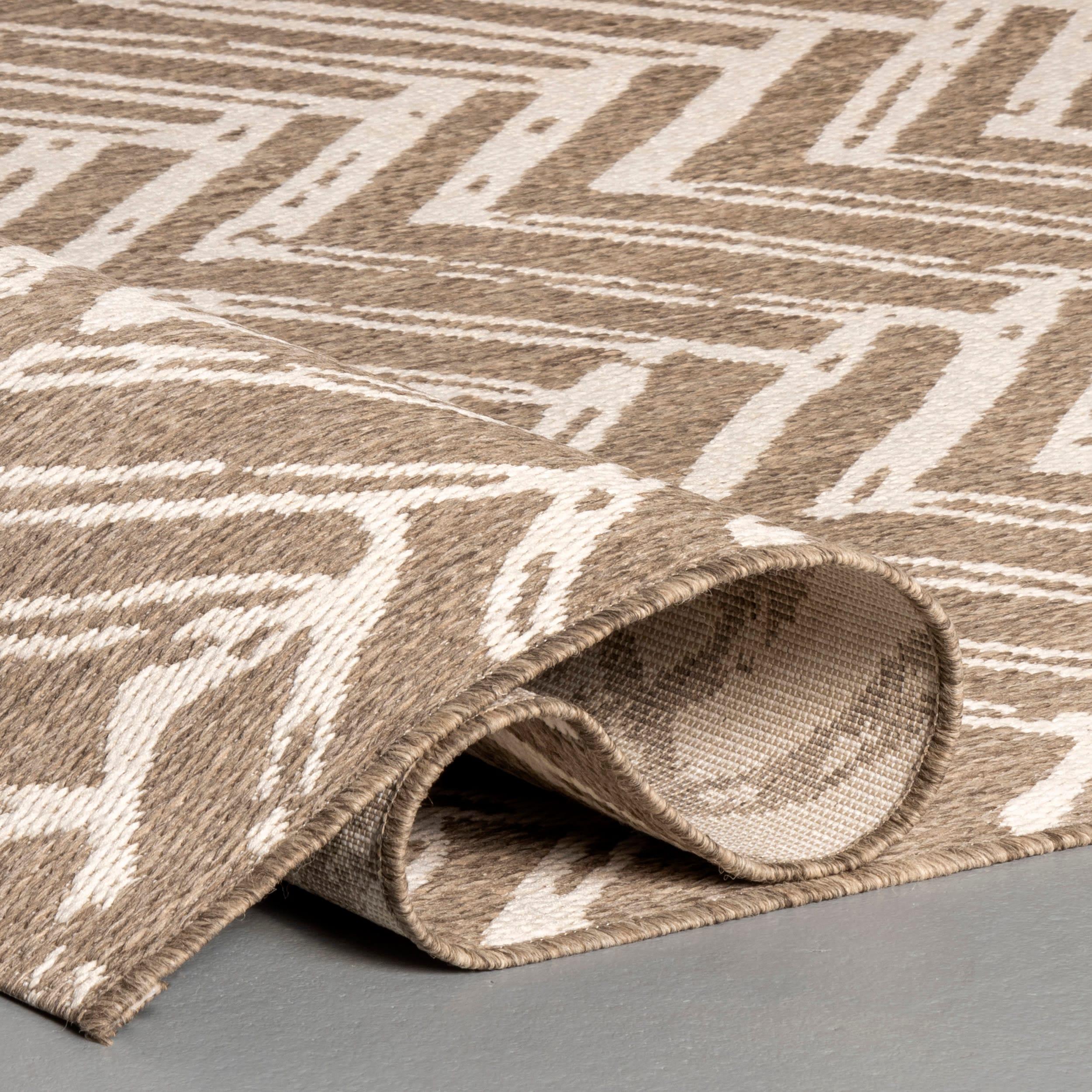 Nuloom Macklin Herringbone 5x8 Indoor/Outdoor Area Rug for Living Room Patio Deck Front Porch Kitchen, Brown/Ivory