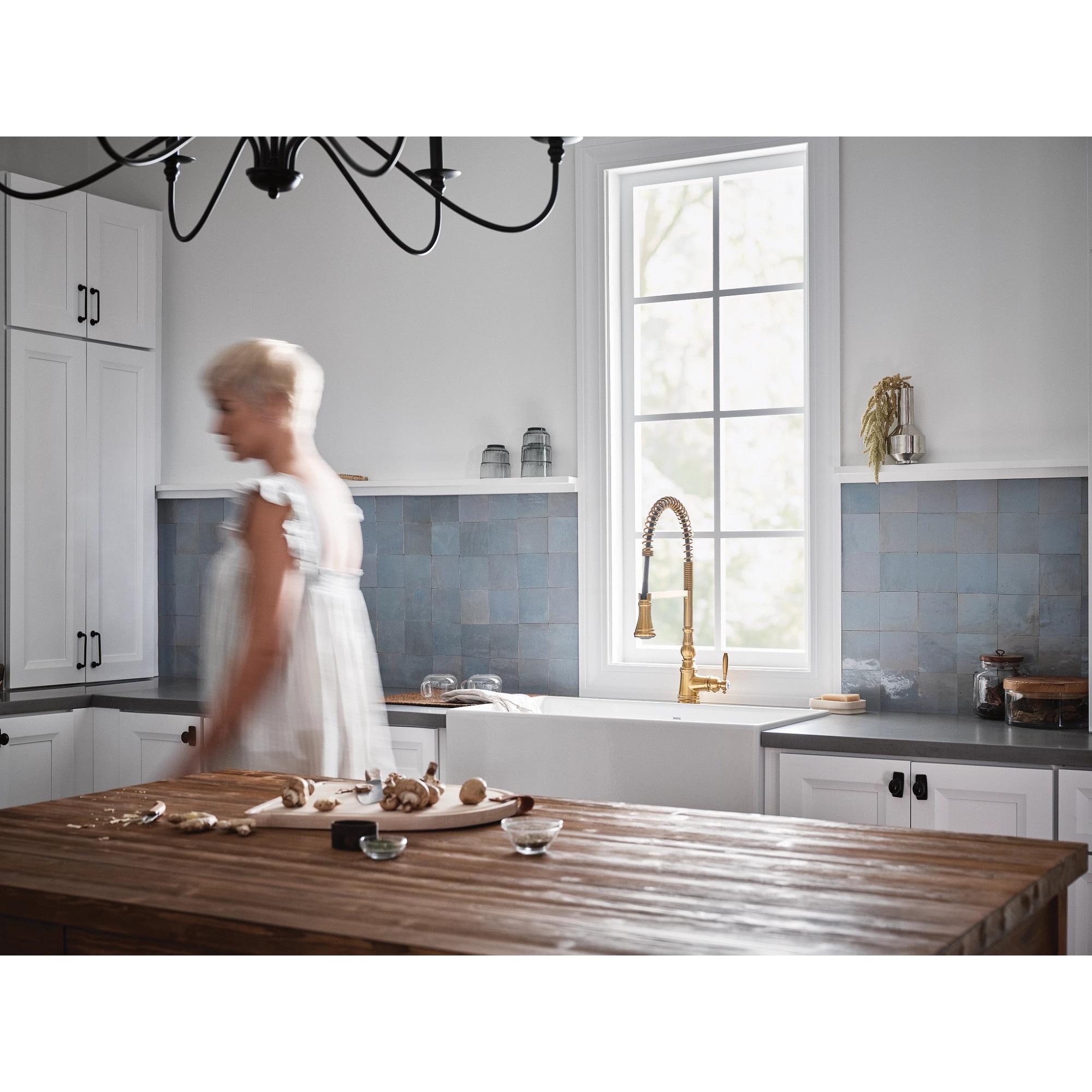 Moen Weymouth Pre-Rinse Spring Pull-Down Single Handle Kitchen Faucet