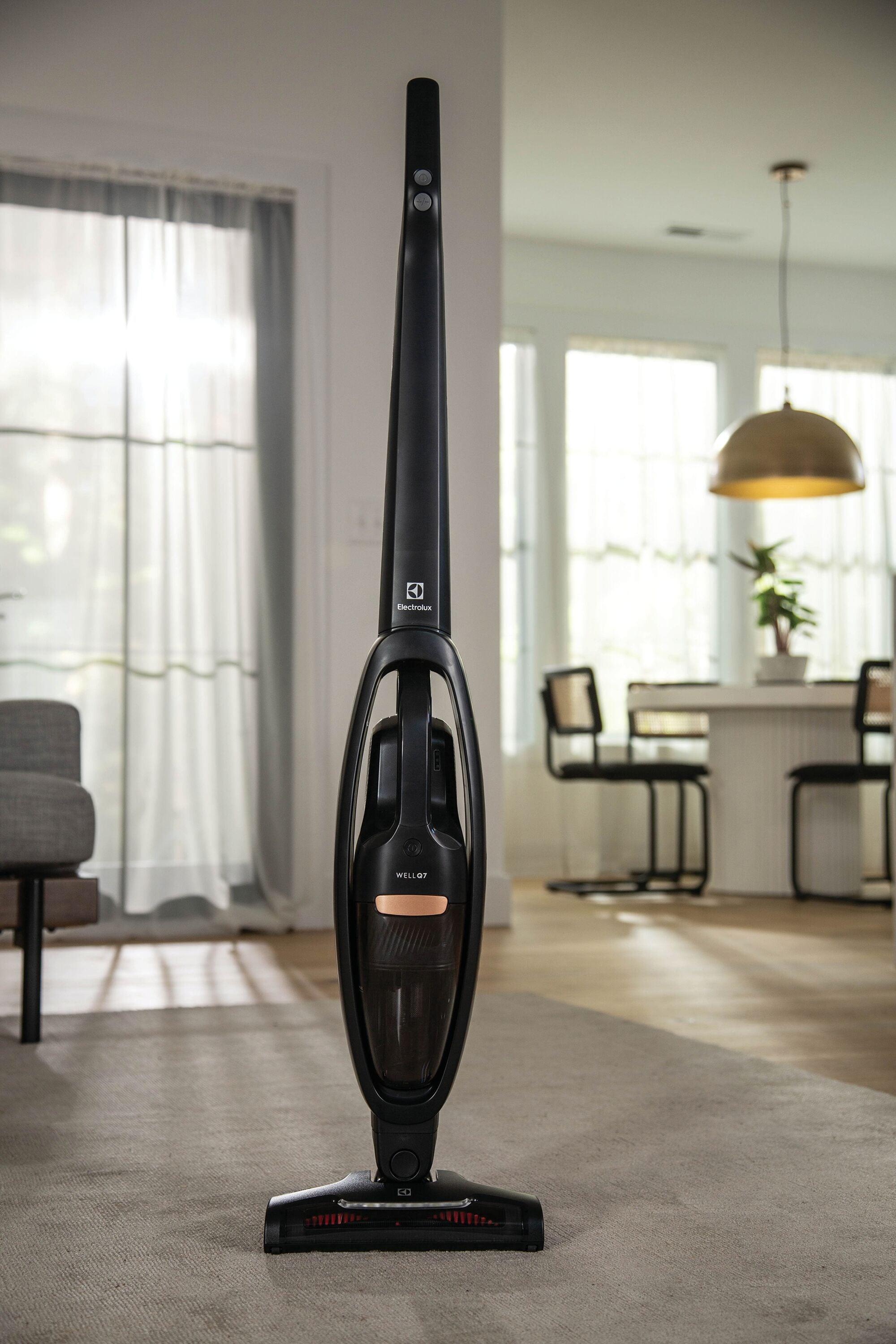 Electrolux WellQ7™ Cordless 2-in-1 Stick Vacuum