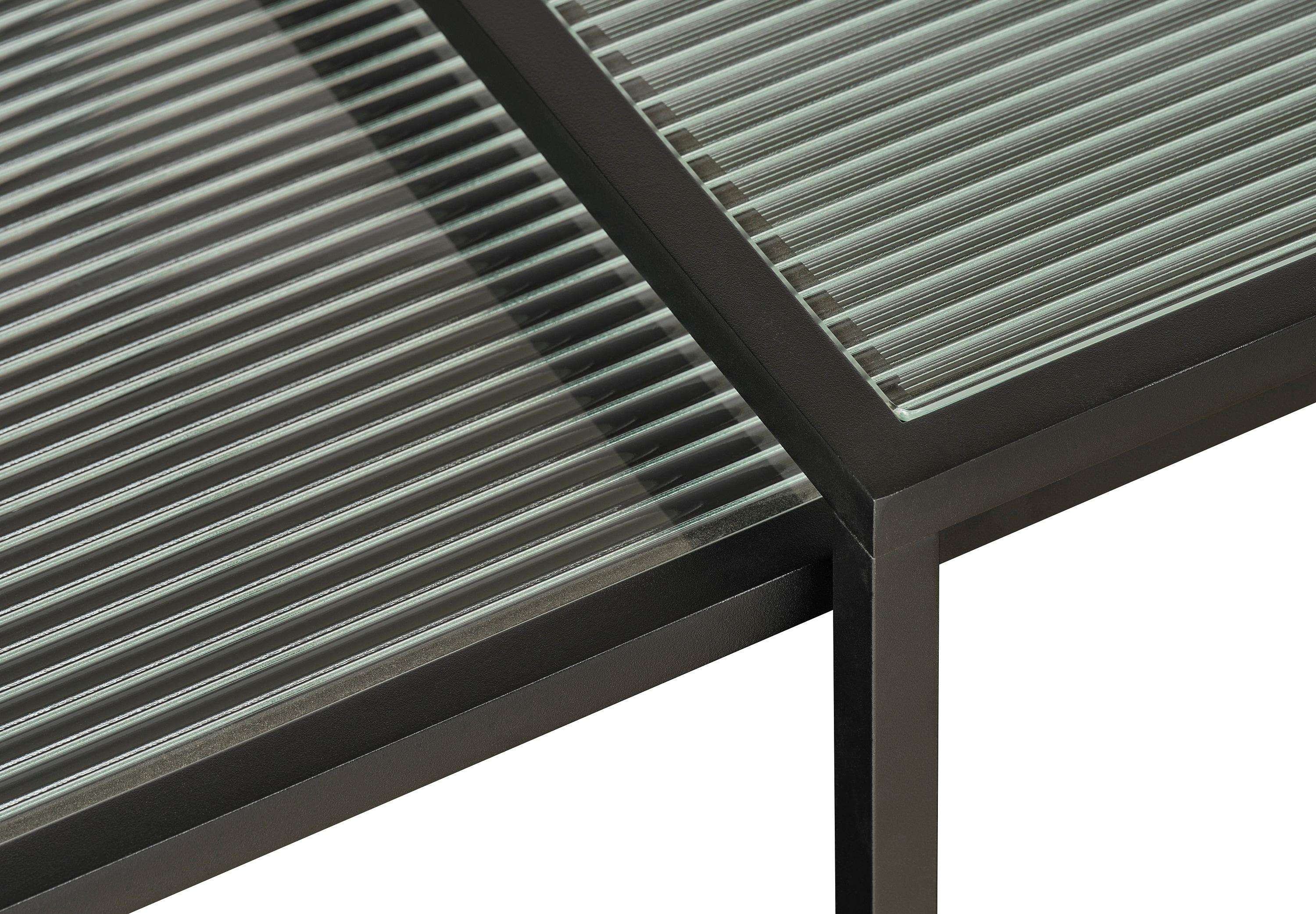 Unique Furniture Metal and Fluted Glass Nesting Coffee Table Set in Black