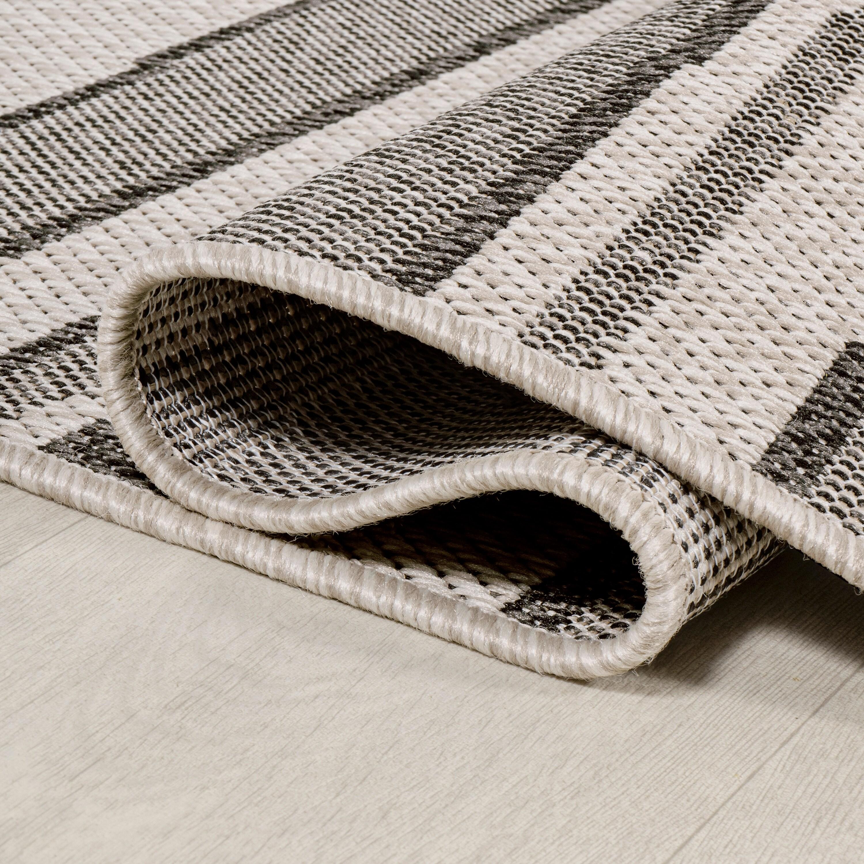 5' x 8' Castara Wavy Stripe Modern Indoor/Outdoor Area Rug, Cream/Dark Gray - JONATHAN Y
