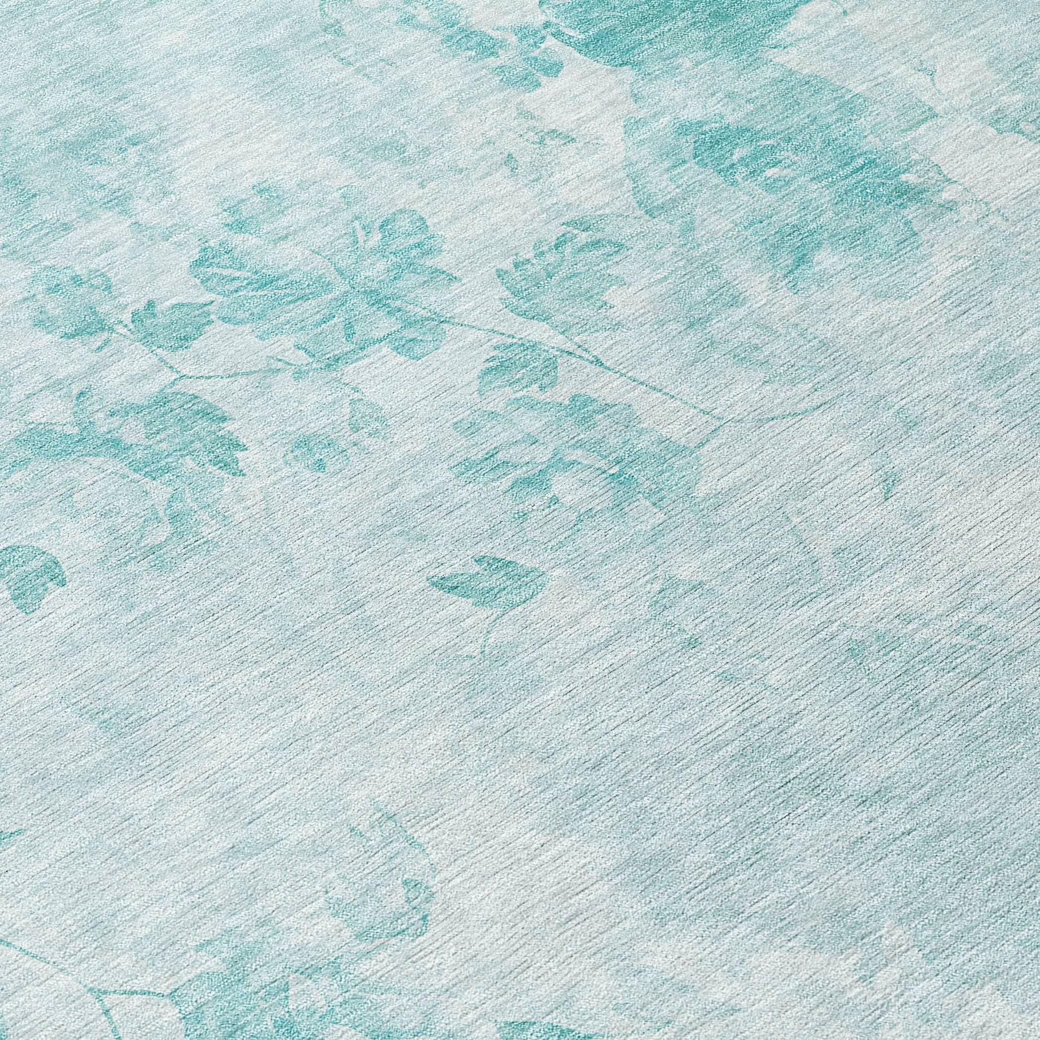 Aqua Floral Synthetic Indoor/Outdoor Washable Area Rug 2'6" x 3'10"