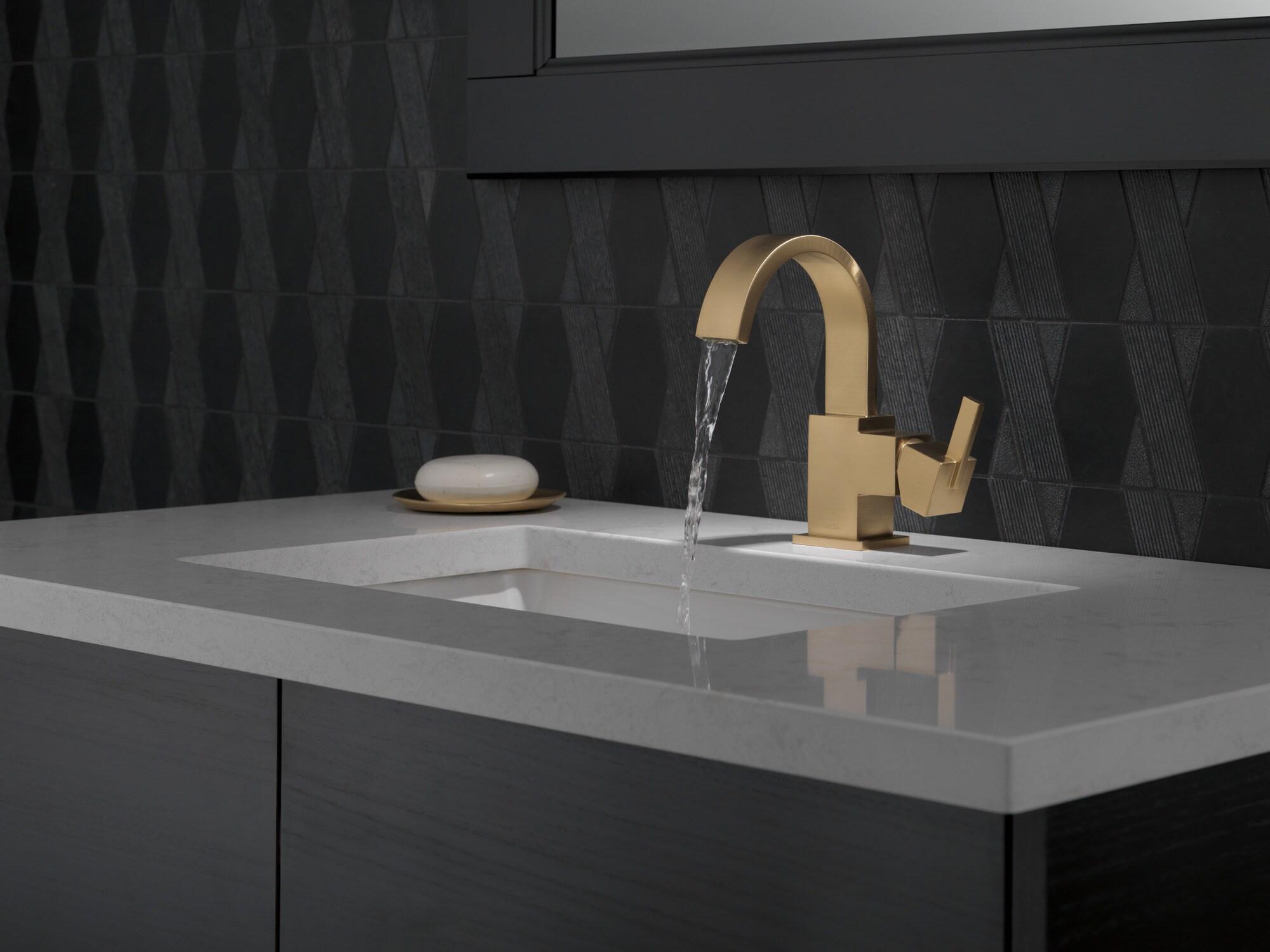 Vero Single Hole Bathroom Faucet with Drain Assembly, Single Handle Bathroom Sink Faucet