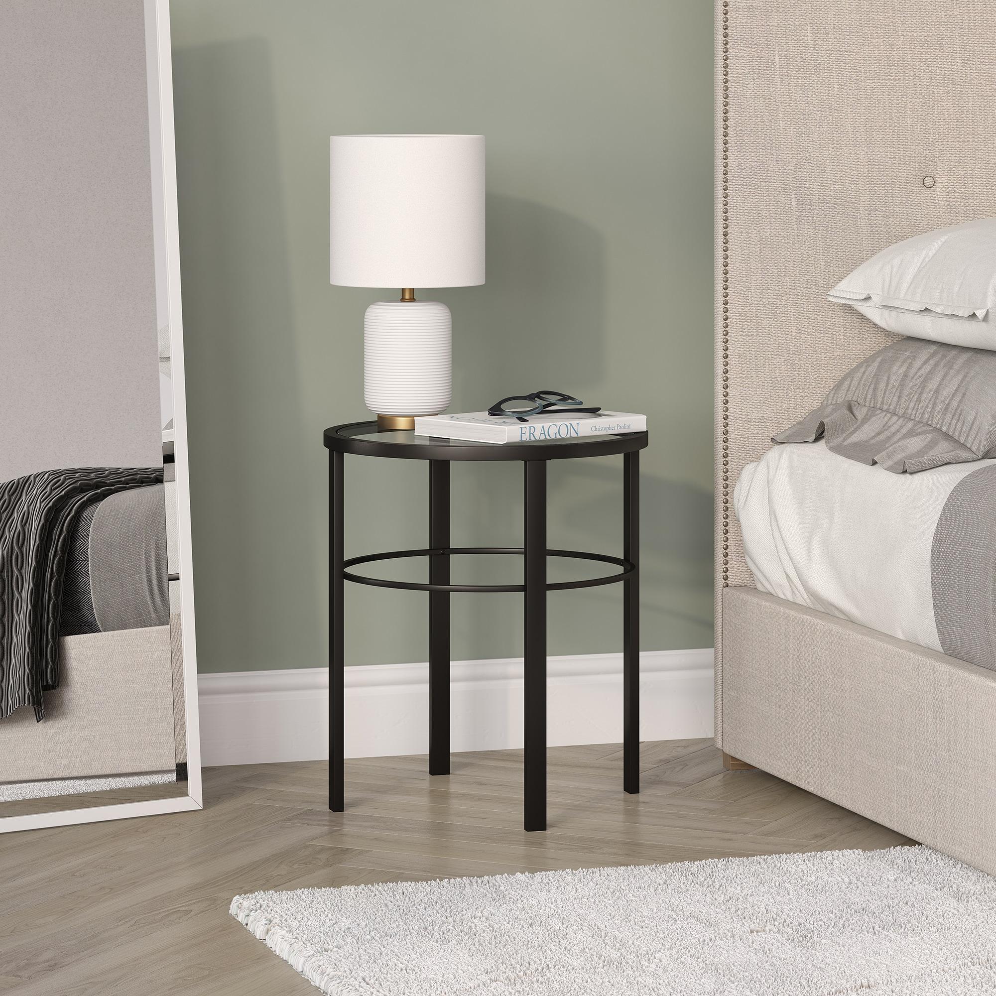 Evelyn&Zoe Gaia 20" Wide Round Side Table, Blackened Bronze