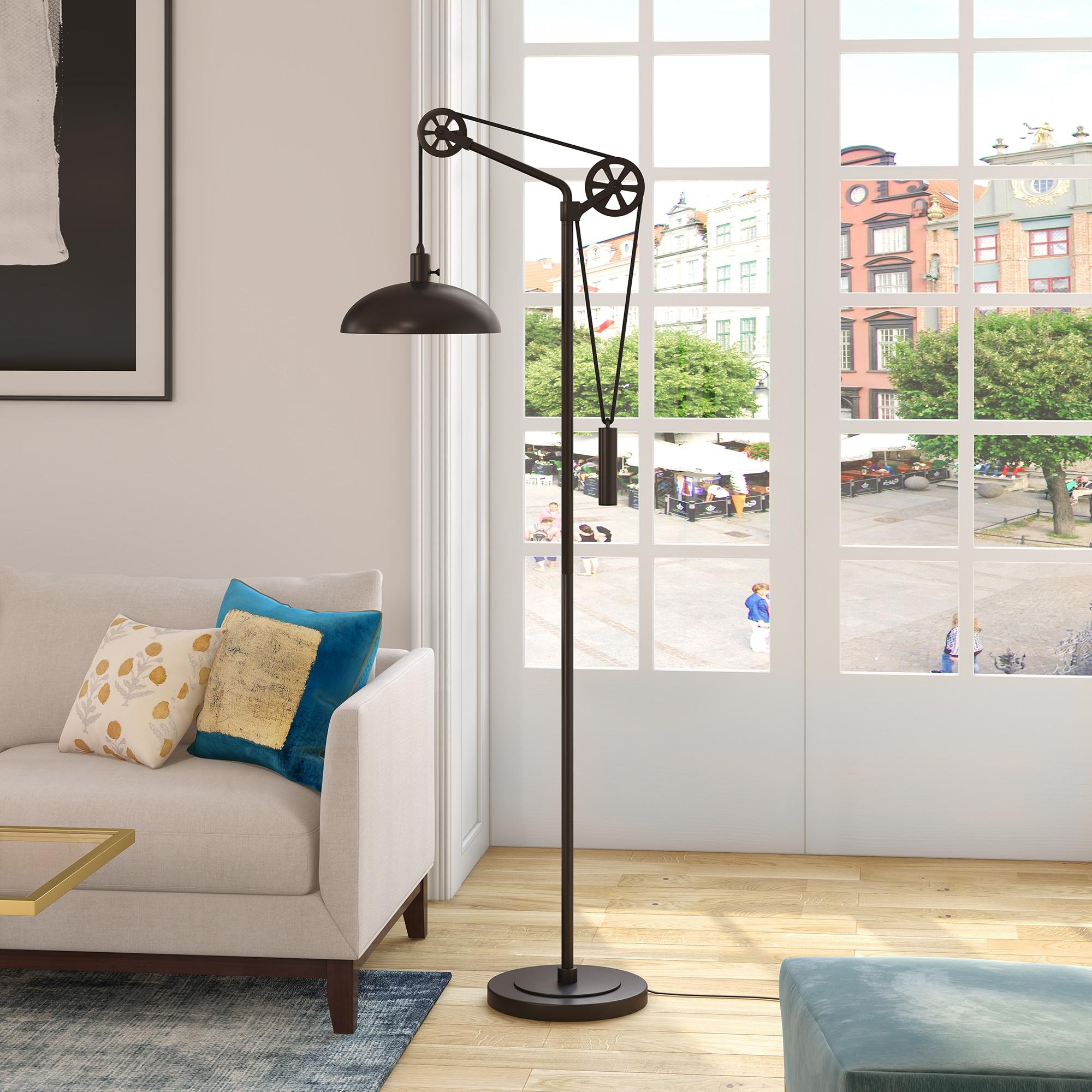 Evelyn&Zoe Industrial Metal Floor Lamp with Spoke Wheel Pulley System