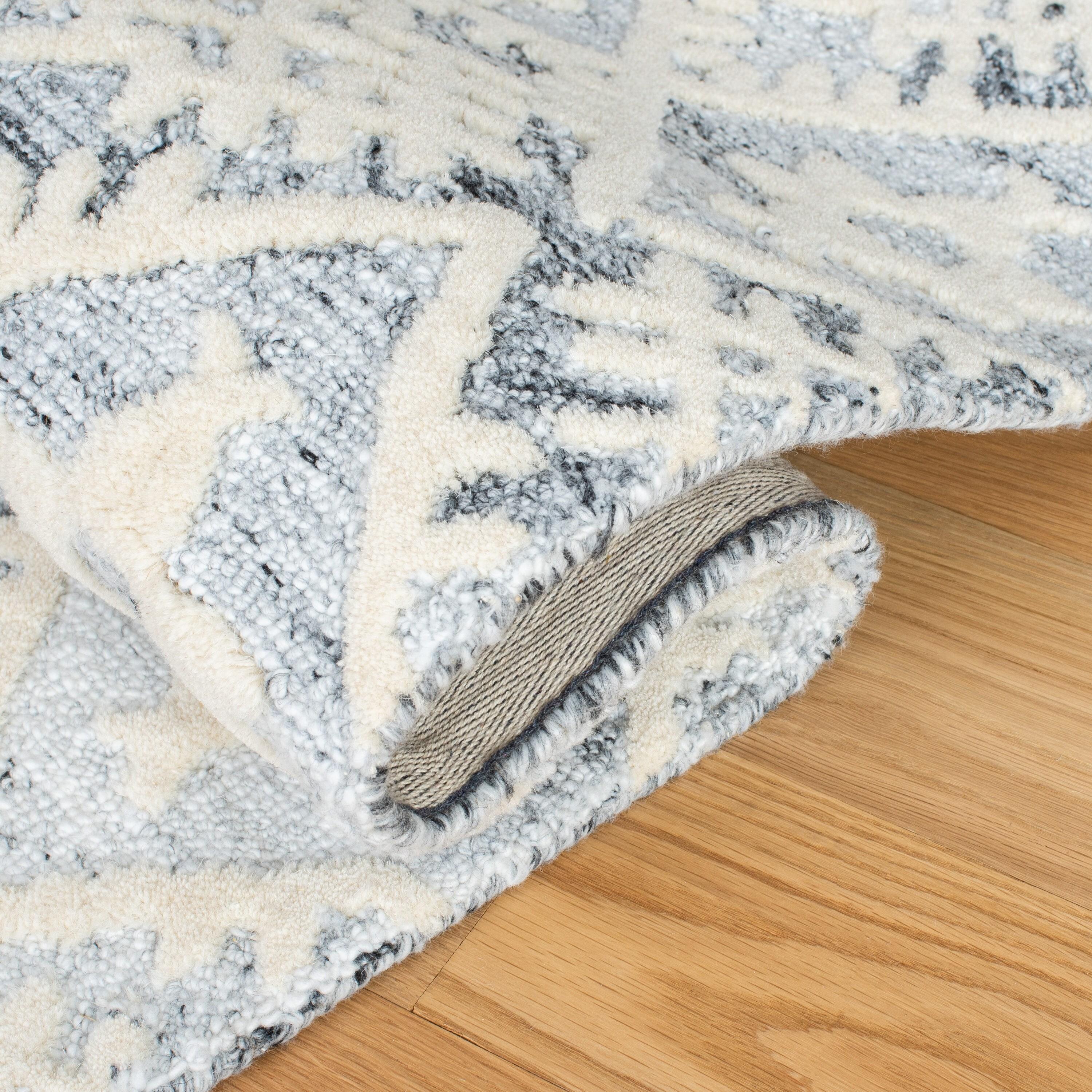 Roslyn ROS803 Hand Tufted Area Rug - Grey/Ivory - 5'x8' - Safavieh.