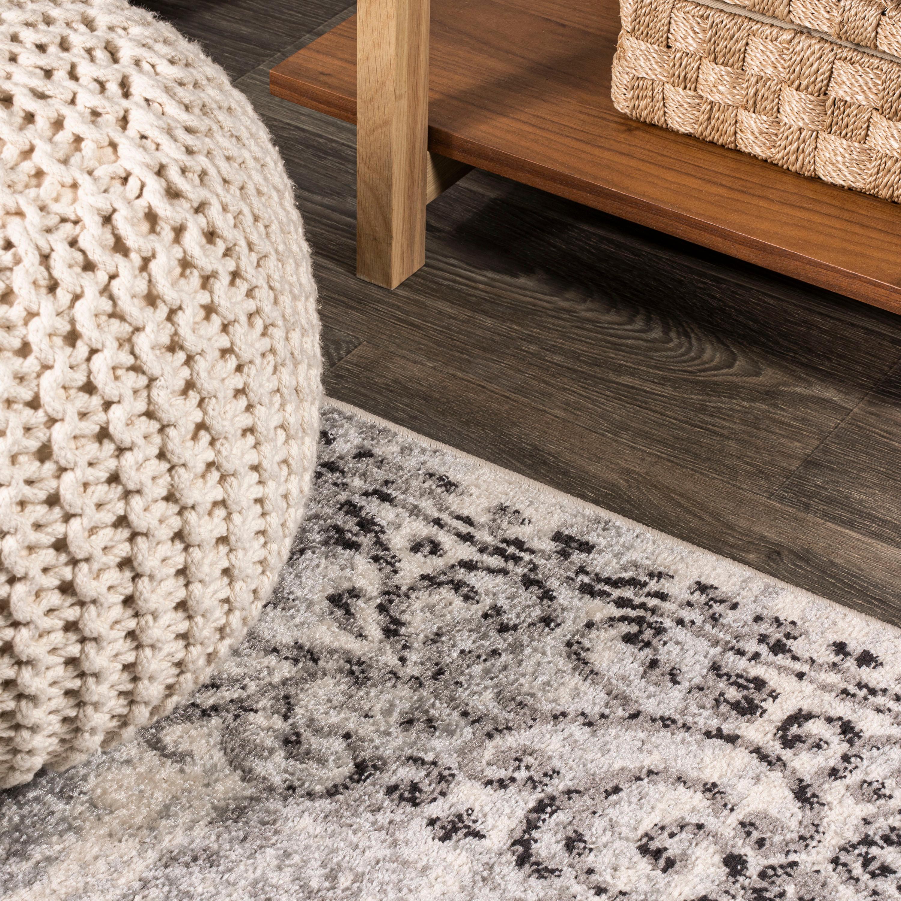 5'x8' Minori Filigree Medallion Area Rug, Dark Gray/Cream - JONATHAN Y