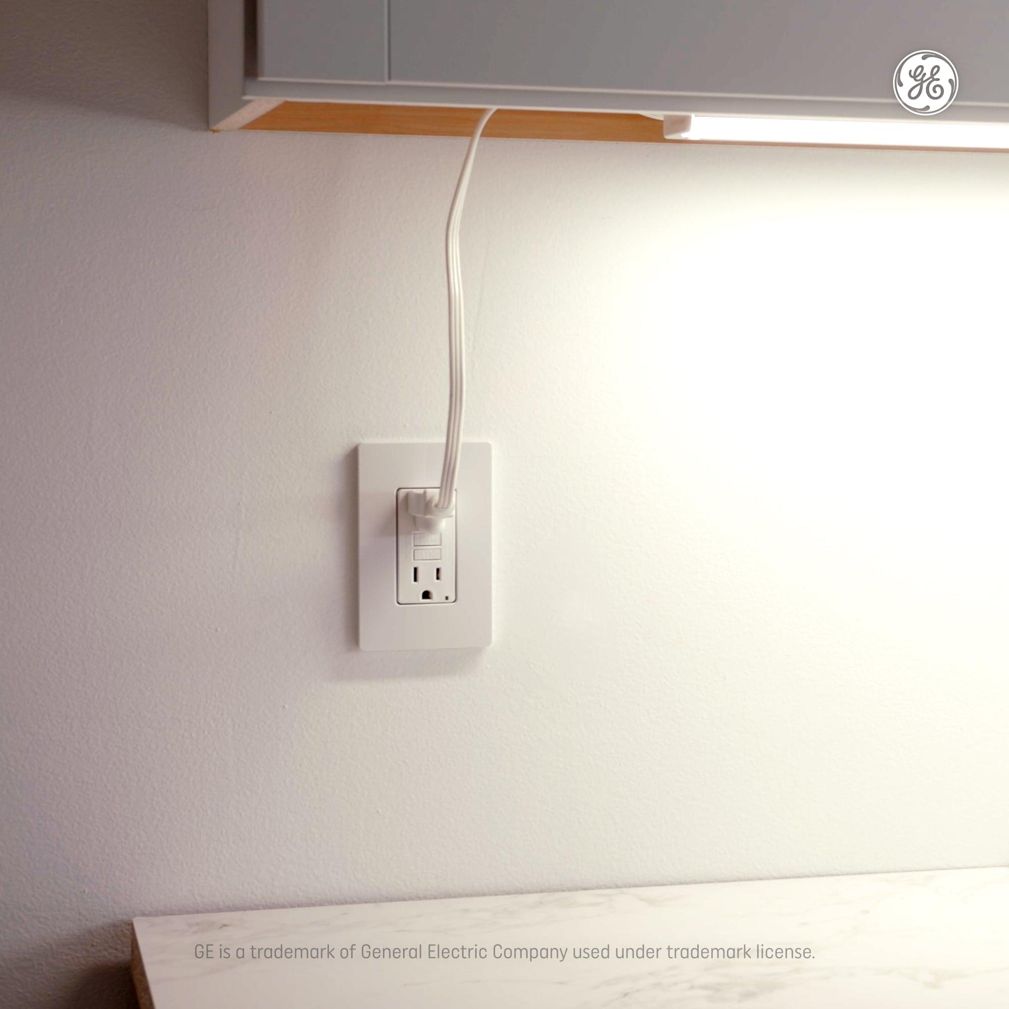 GE Household Lighting Undercab Refresh Direct Wire and Plug-In 24" Linkable Fixture