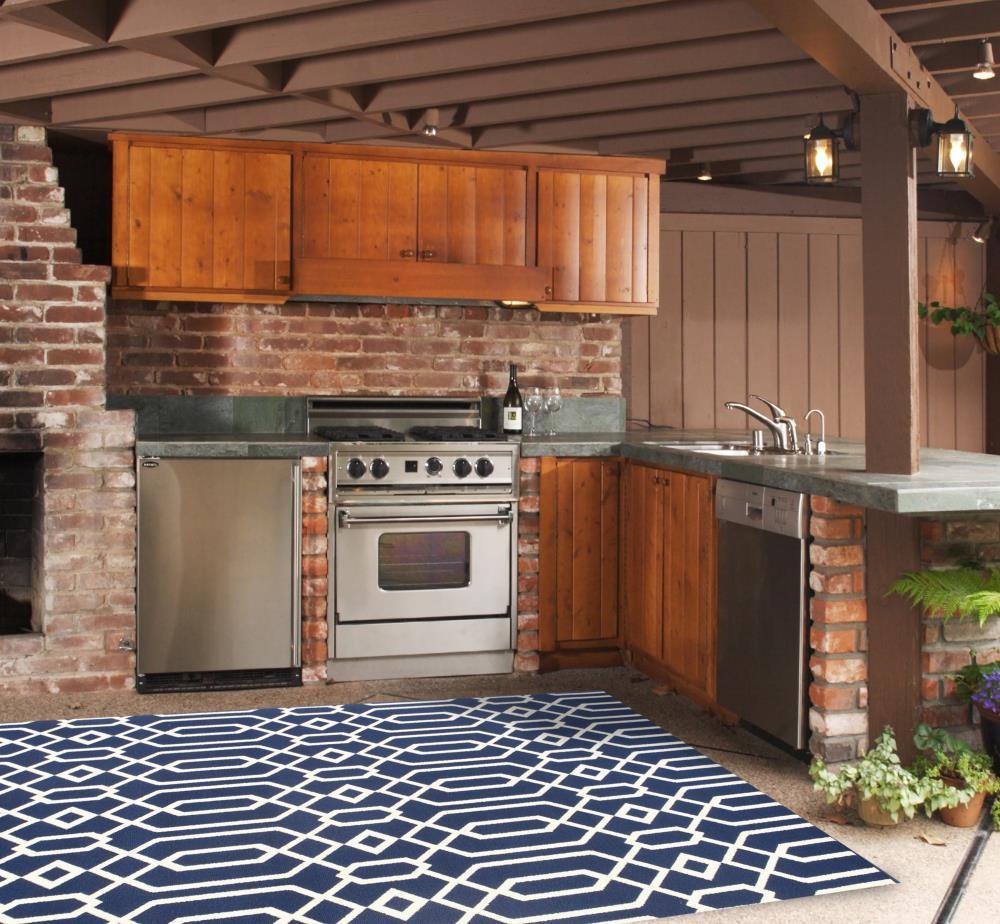 Indoor/Outdoor Lattice Rug