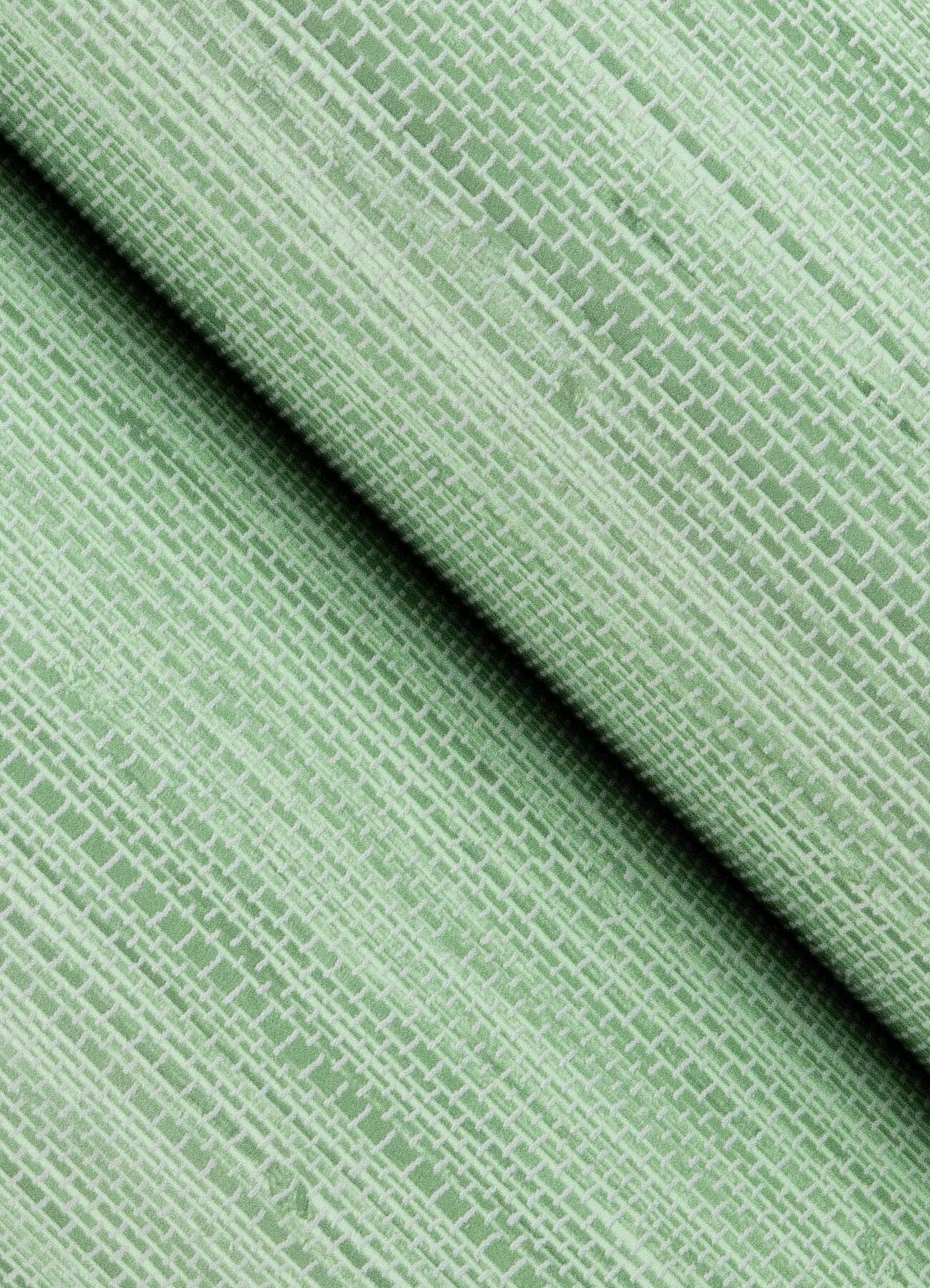18 ft x 20.5 in x 0.025 in Grasscloth Peel and Stick Wallpaper Roll