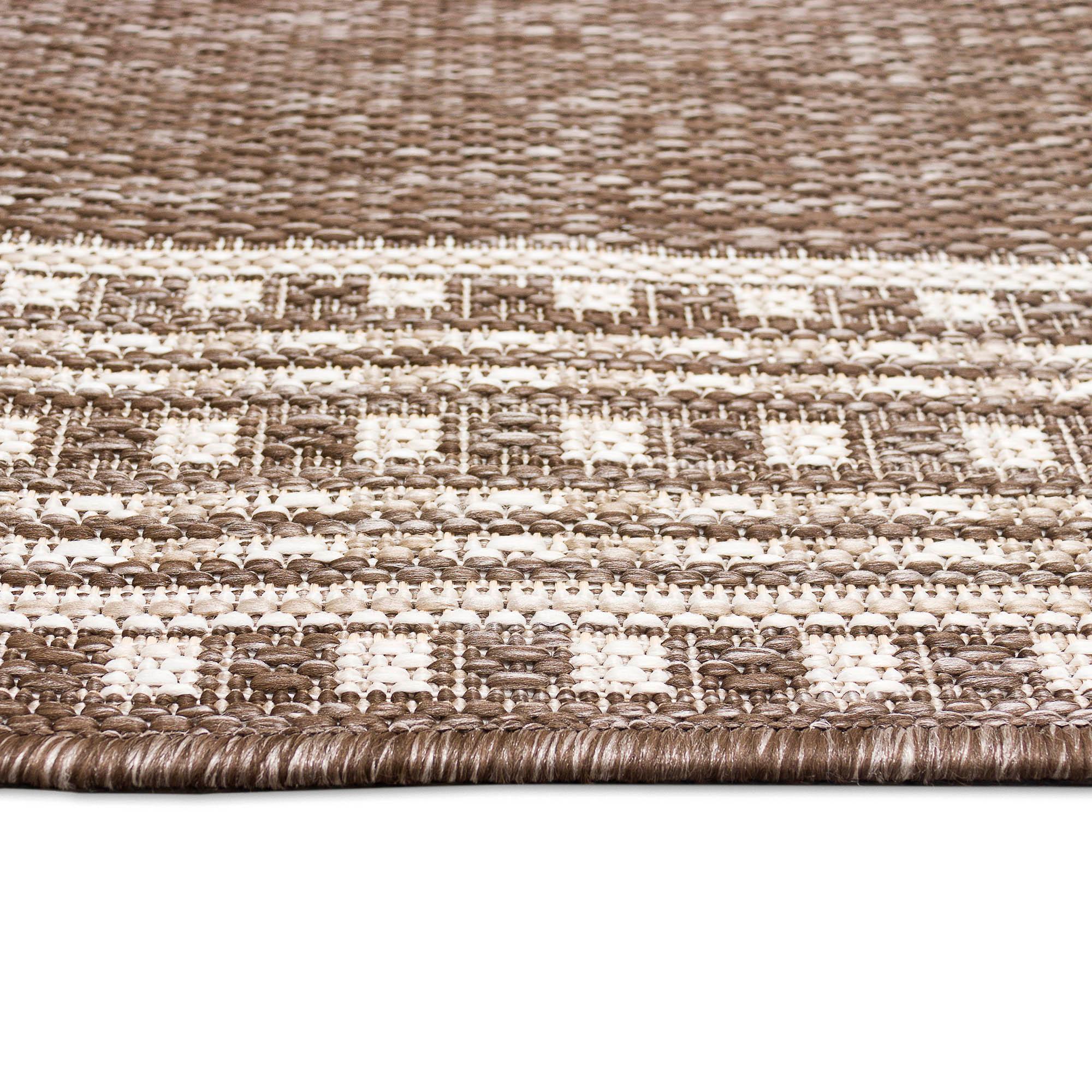 Liora Manne Malibu Etched Border Indoor/Outdoor Rug Neutral 1'11" x 7'6"
