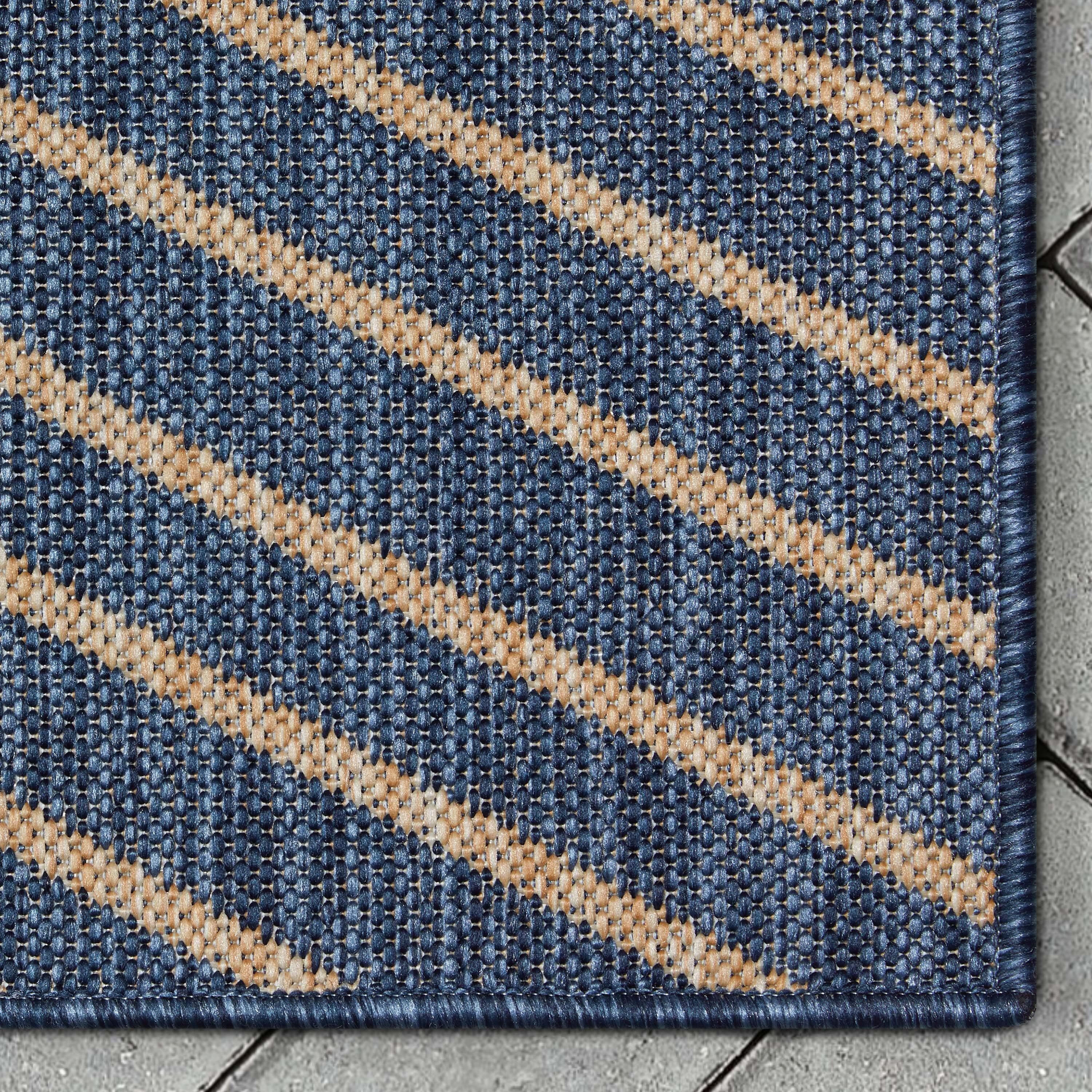 Marshanna Linden Modern Stripes Indoor/Outdoor Blue Flat-Weave Rug