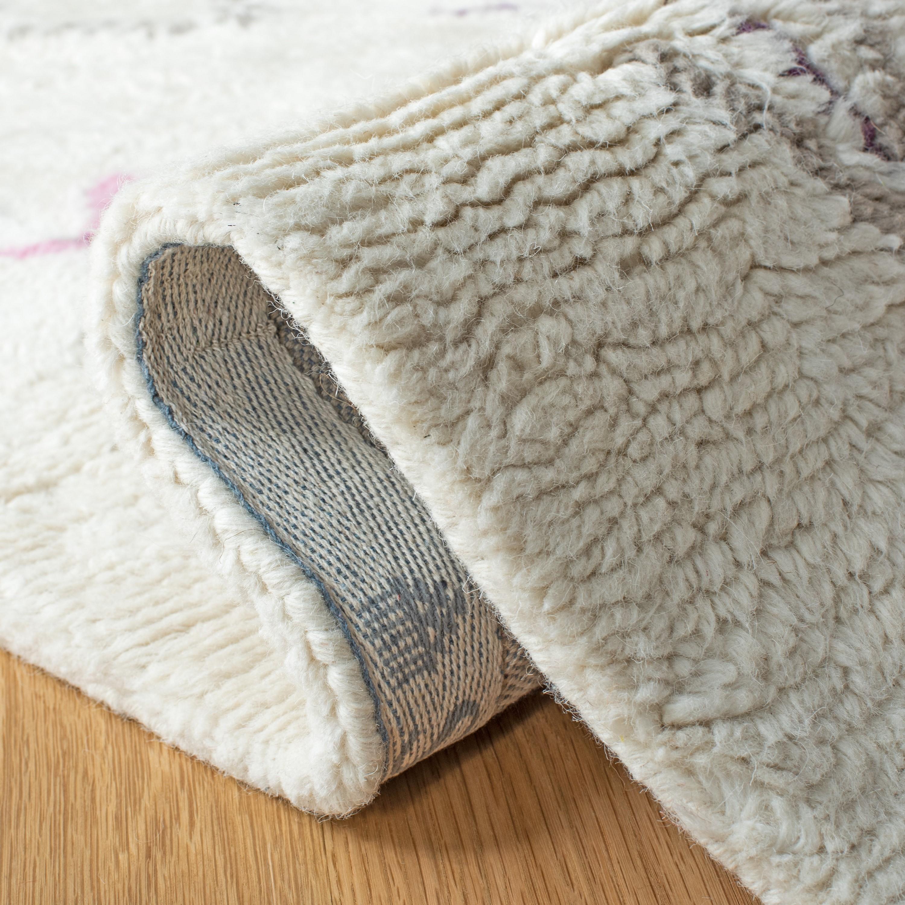 SAFAVIEH Casablanca Tiana Southwestern Shag Area Rug, Ivory/Multi, 8' x 10'