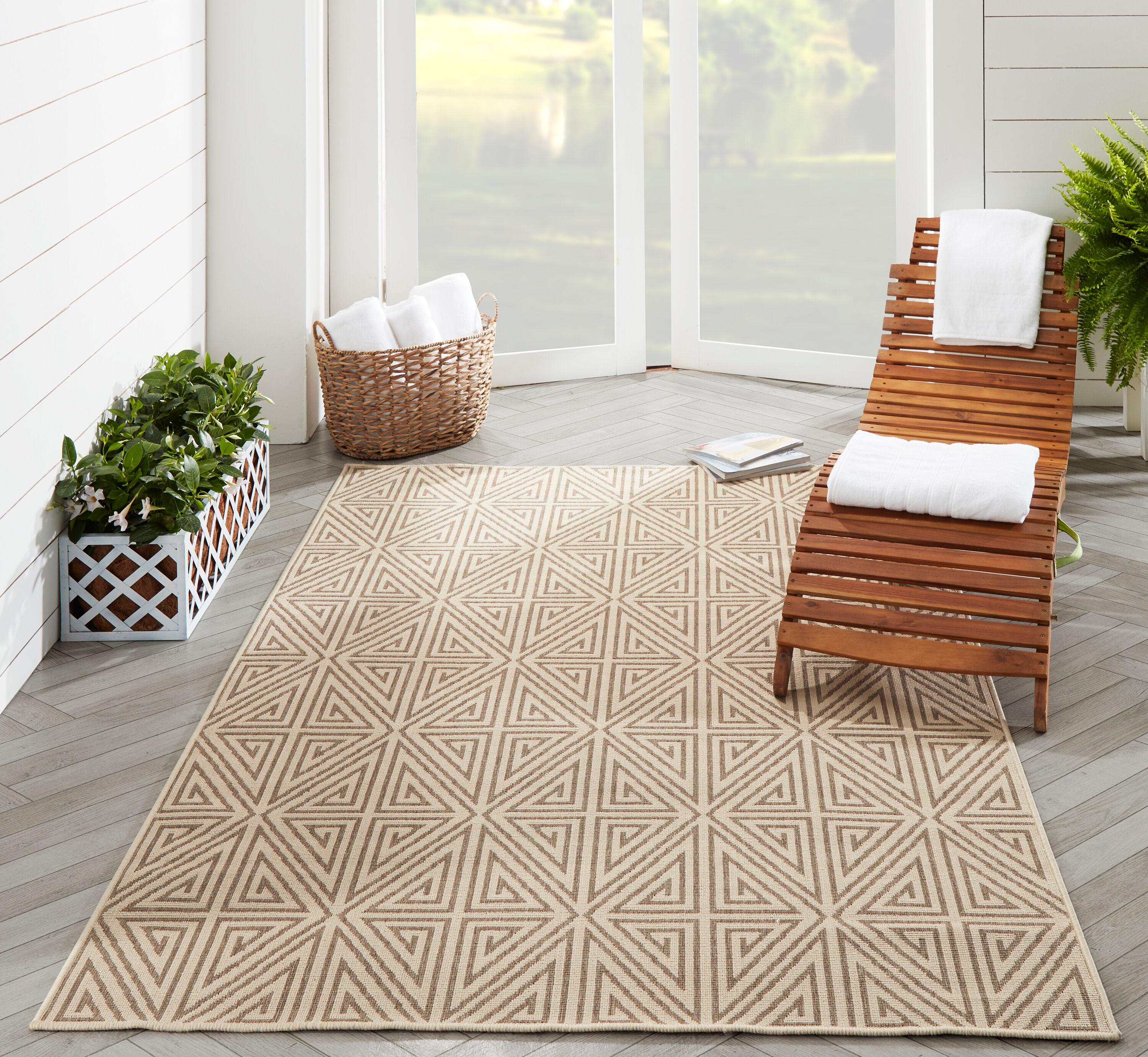 Momeni  Baja Diamonds Indoor Outdoor Rug Taupe 2'3" x 4'6" 2' x 3' Accent, Outdoor, Indoor Entryway, Kitchen, Patio Beige Rectangle