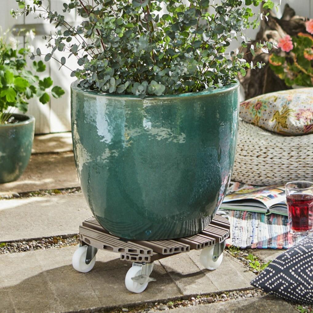 Tierra Garden 15.1" Taupe Round WPC Plant Caddy