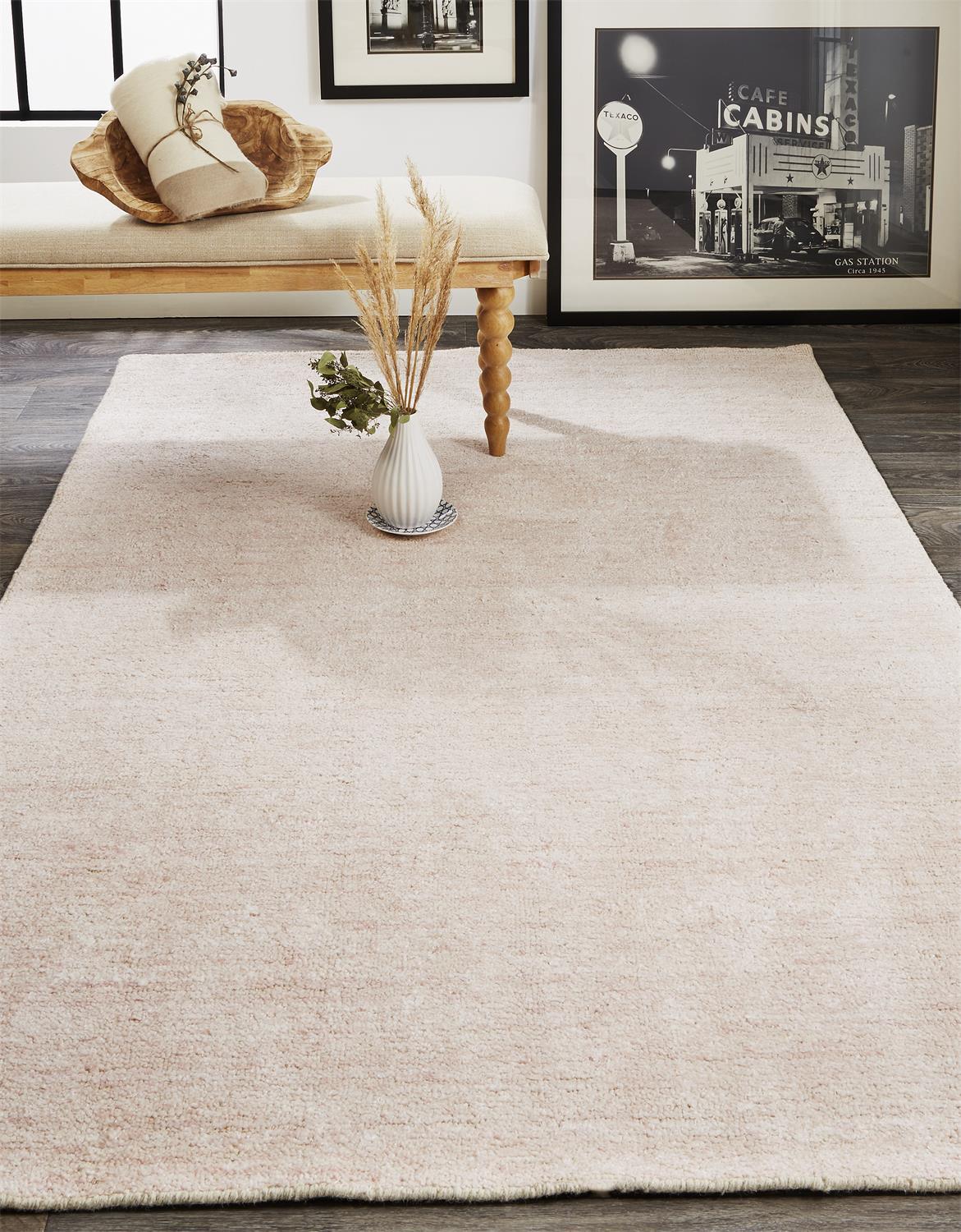 Delino Transitional Solid Area Rug